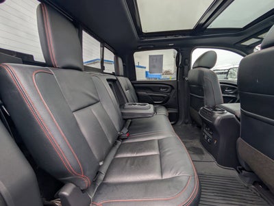 2024 Nissan TITAN Crew Cab PRO-4X 4x4