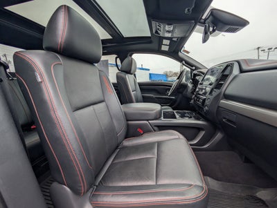 2024 Nissan TITAN Crew Cab PRO-4X 4x4