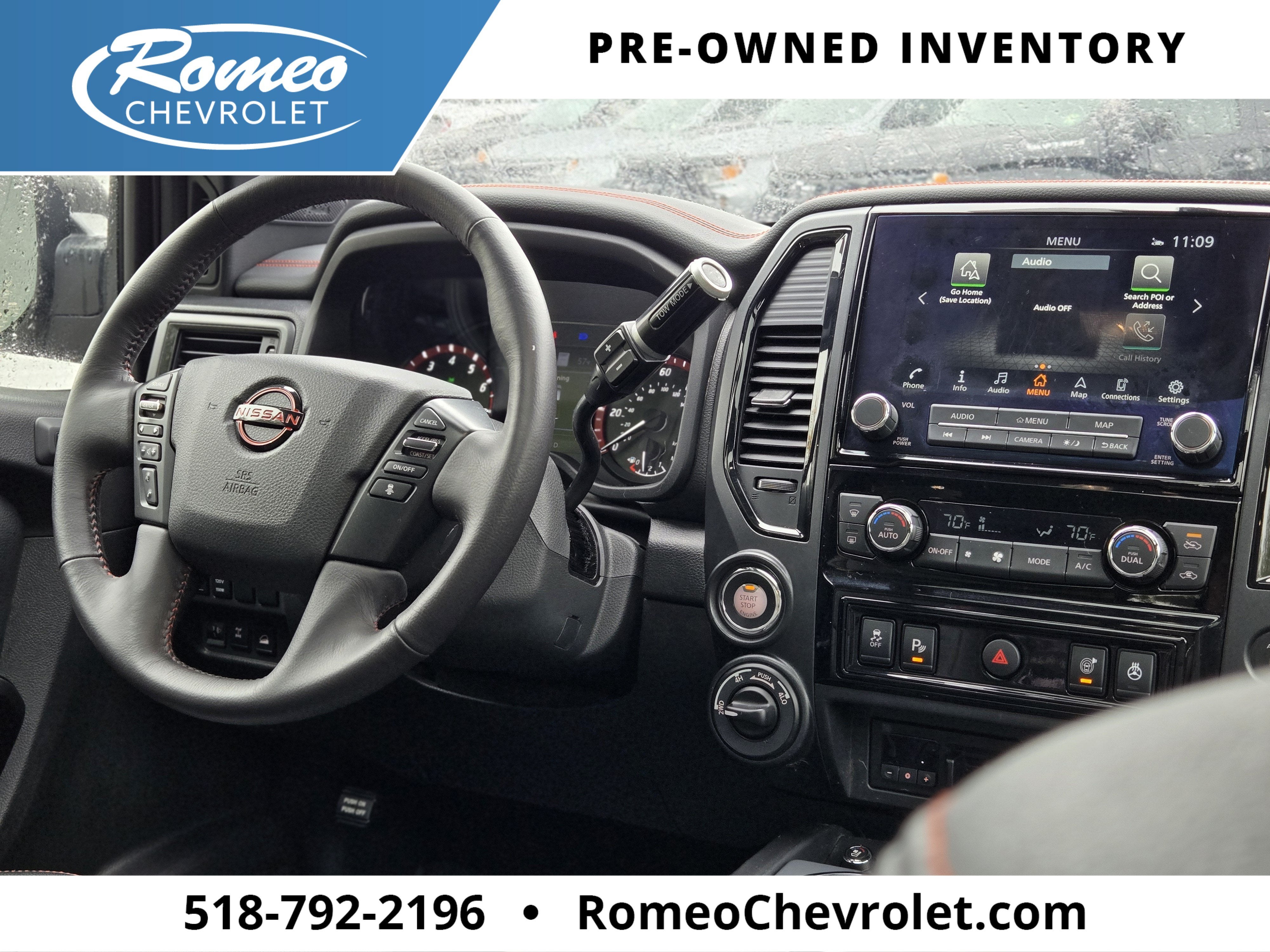 2024 Nissan TITAN Crew Cab PRO-4X 4x4