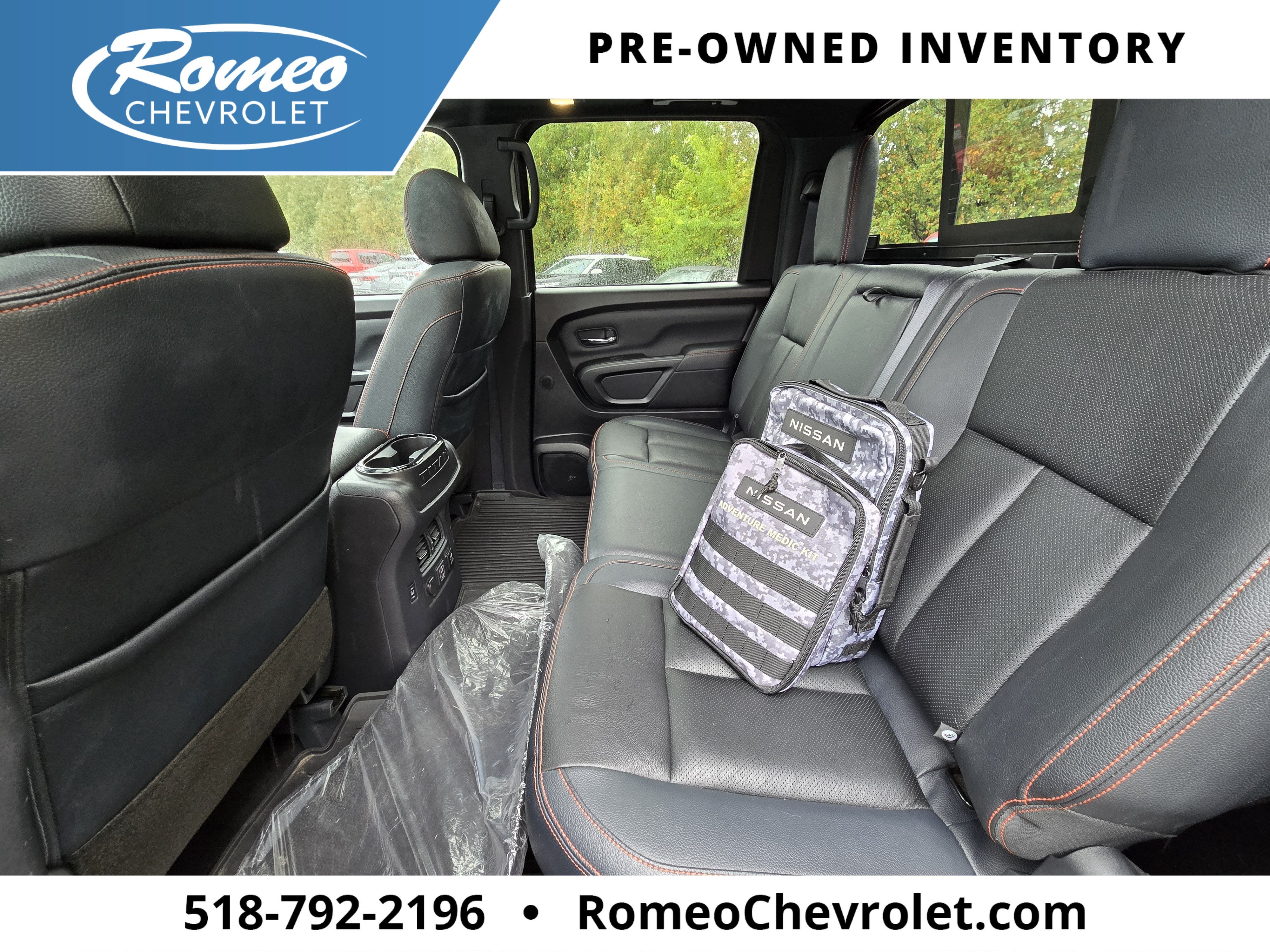 2024 Nissan TITAN Crew Cab PRO-4X 4x4