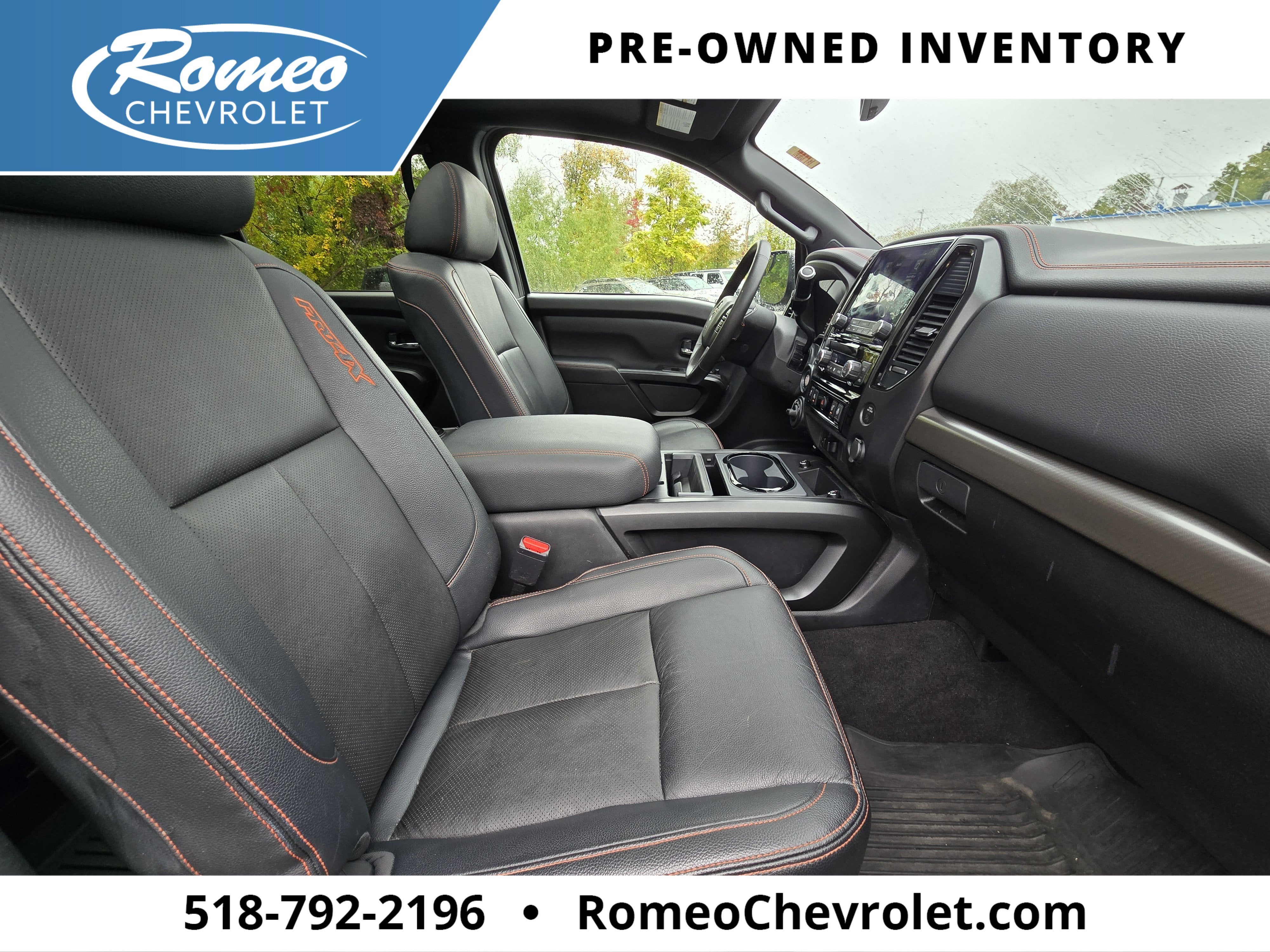2024 Nissan TITAN Crew Cab PRO-4X 4x4