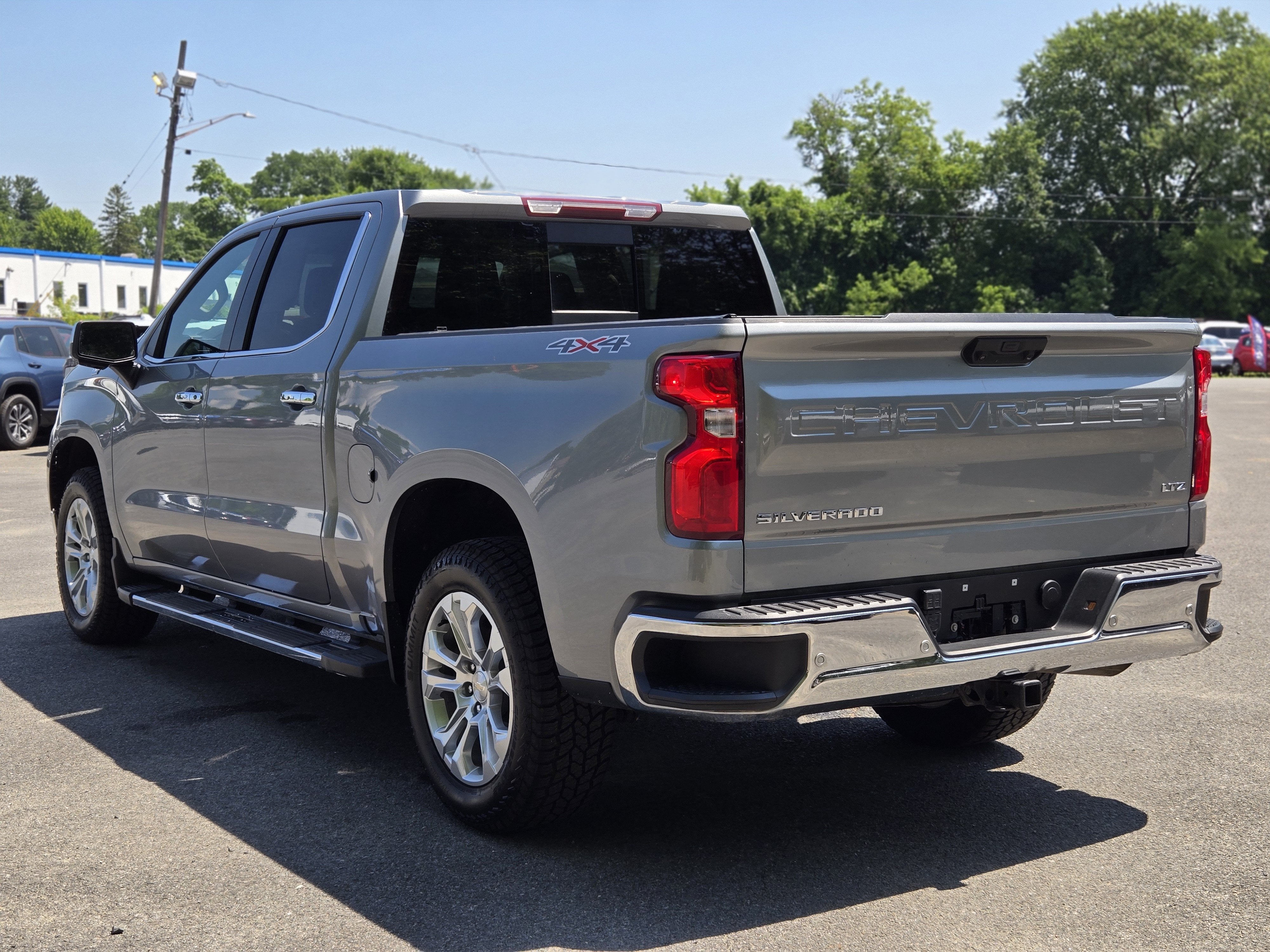 2024 Chevrolet Silverado 1500 LTZ