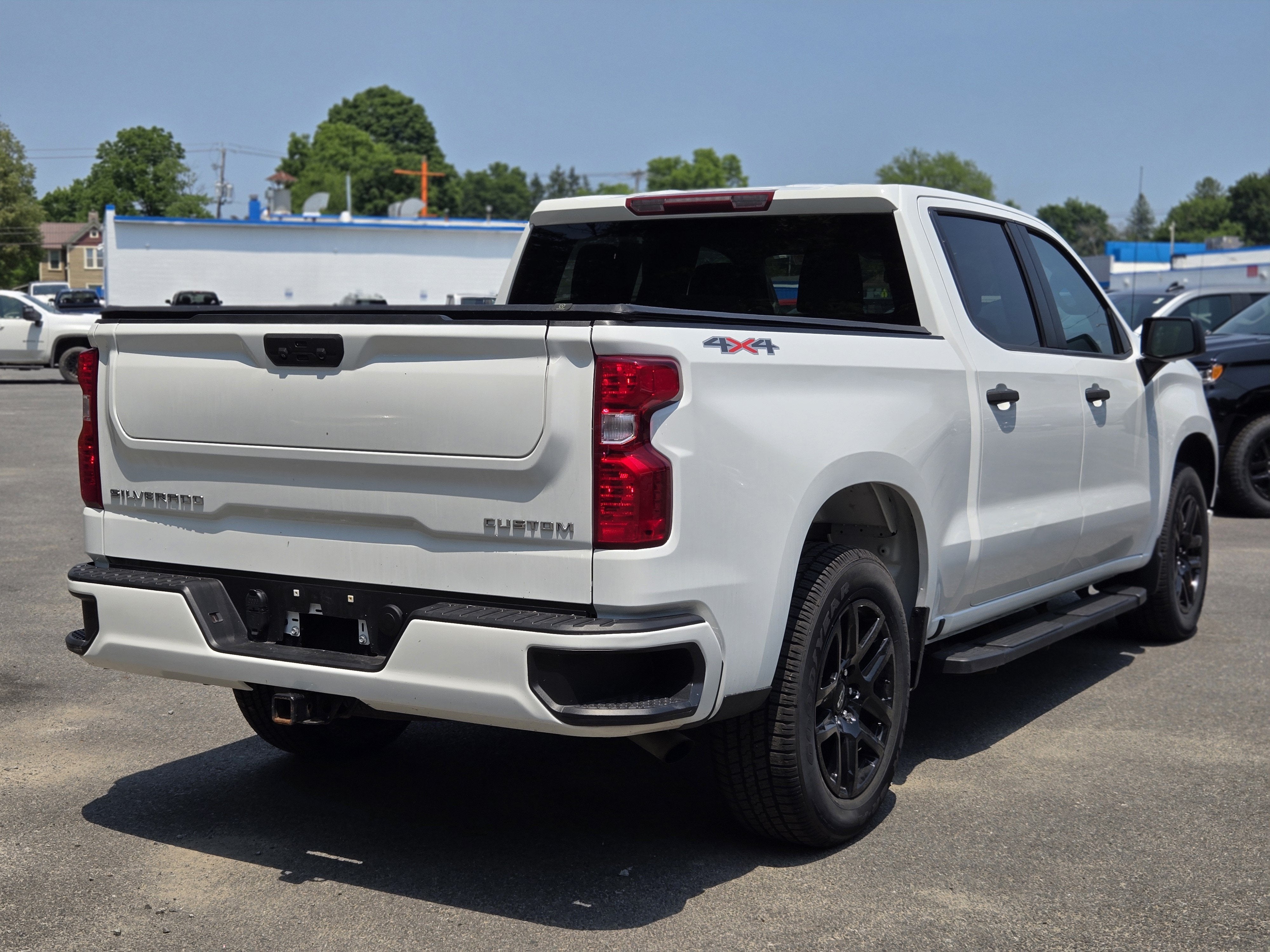 2024 Chevrolet Silverado 1500 Custom