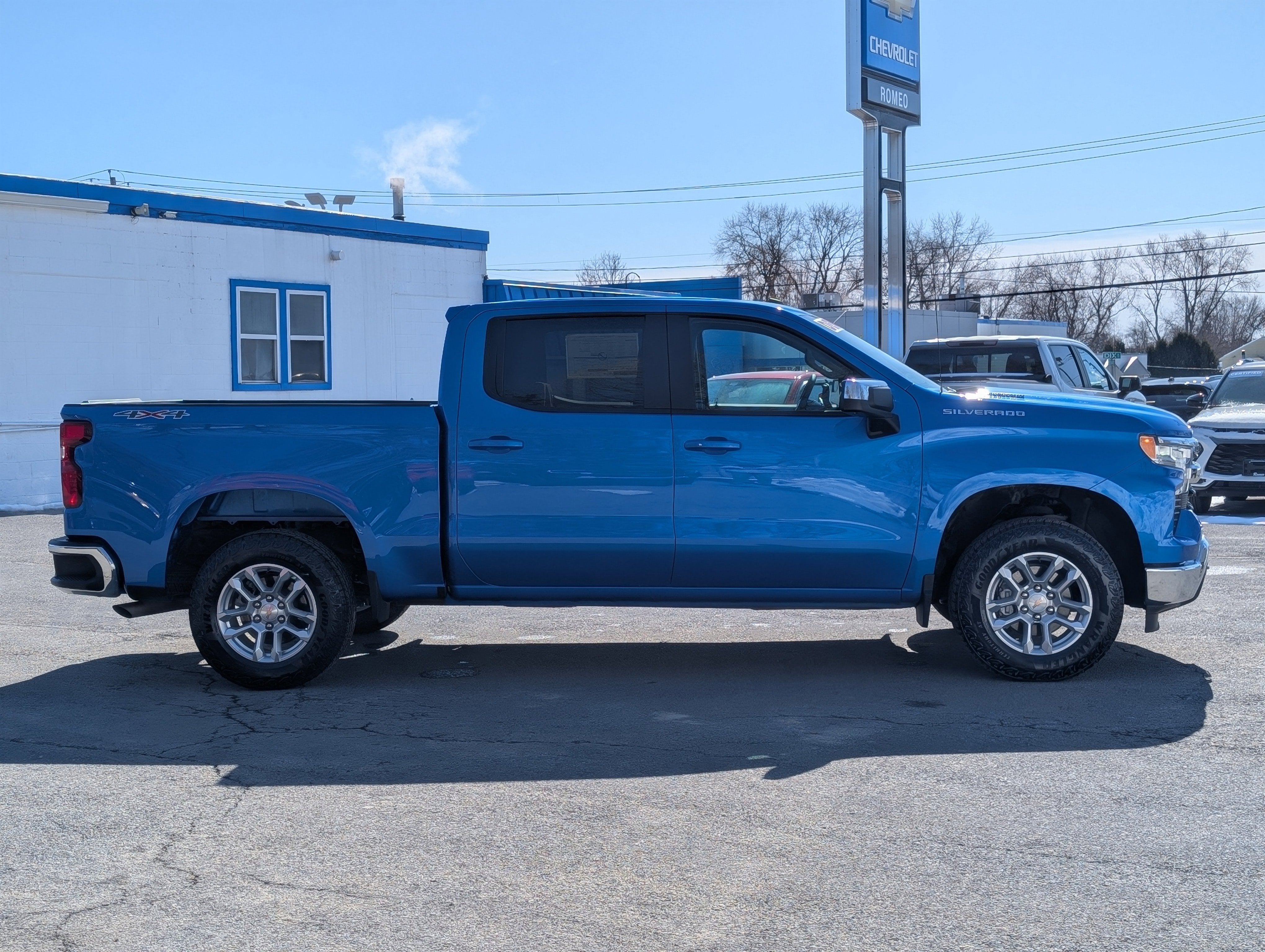 2026 Chevrolet Silverado 1500 LT (2FL)