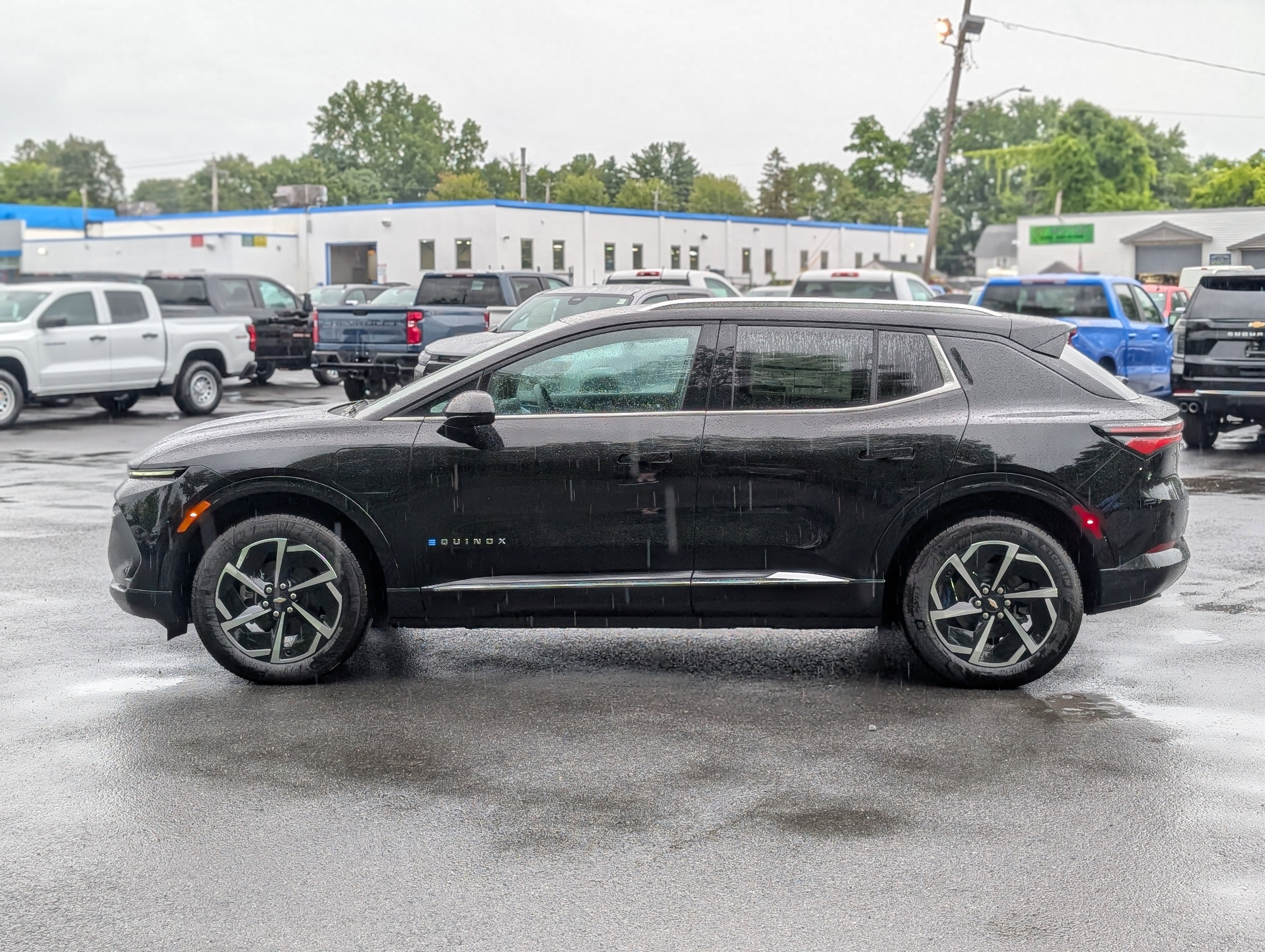 2025 Chevrolet Equinox EV LT