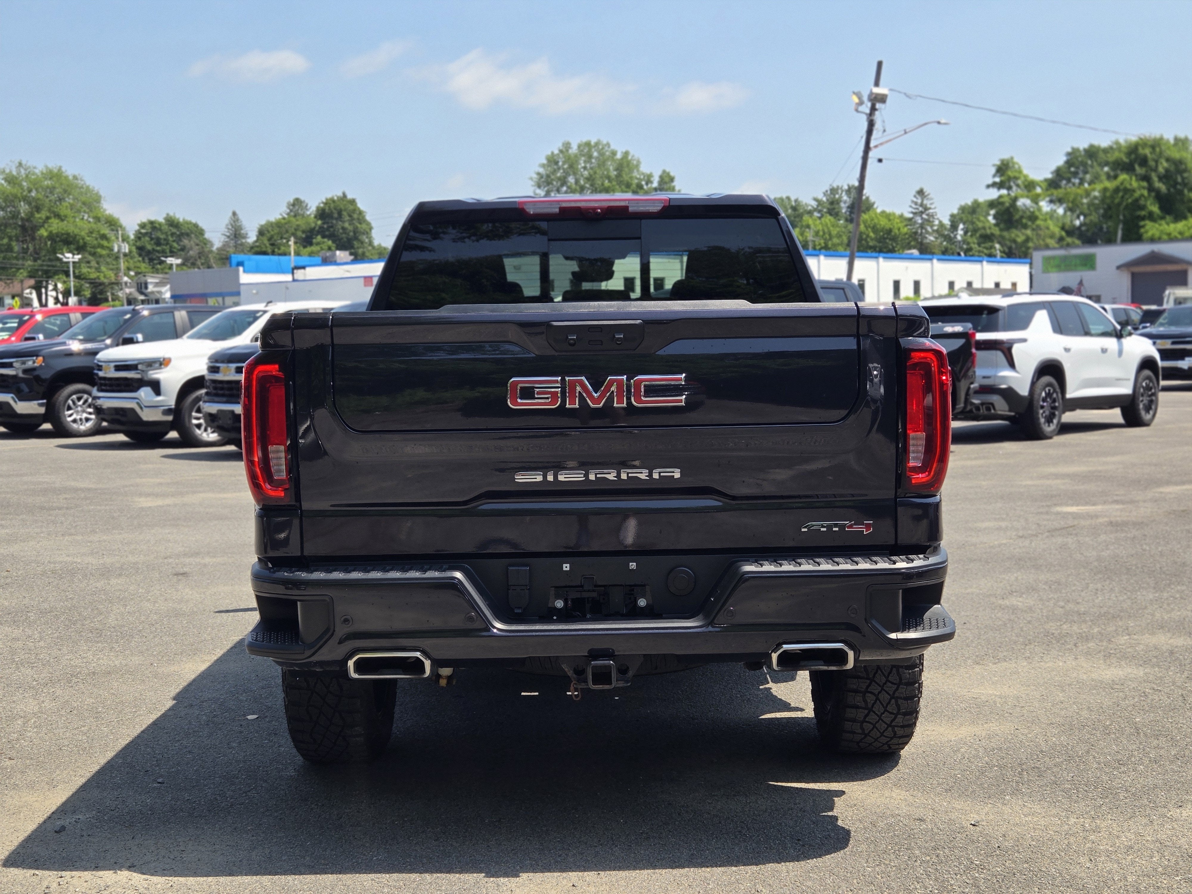 2024 GMC Sierra 1500 AT4