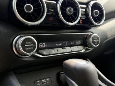 2020 Nissan Sentra SV Xtronic CVT