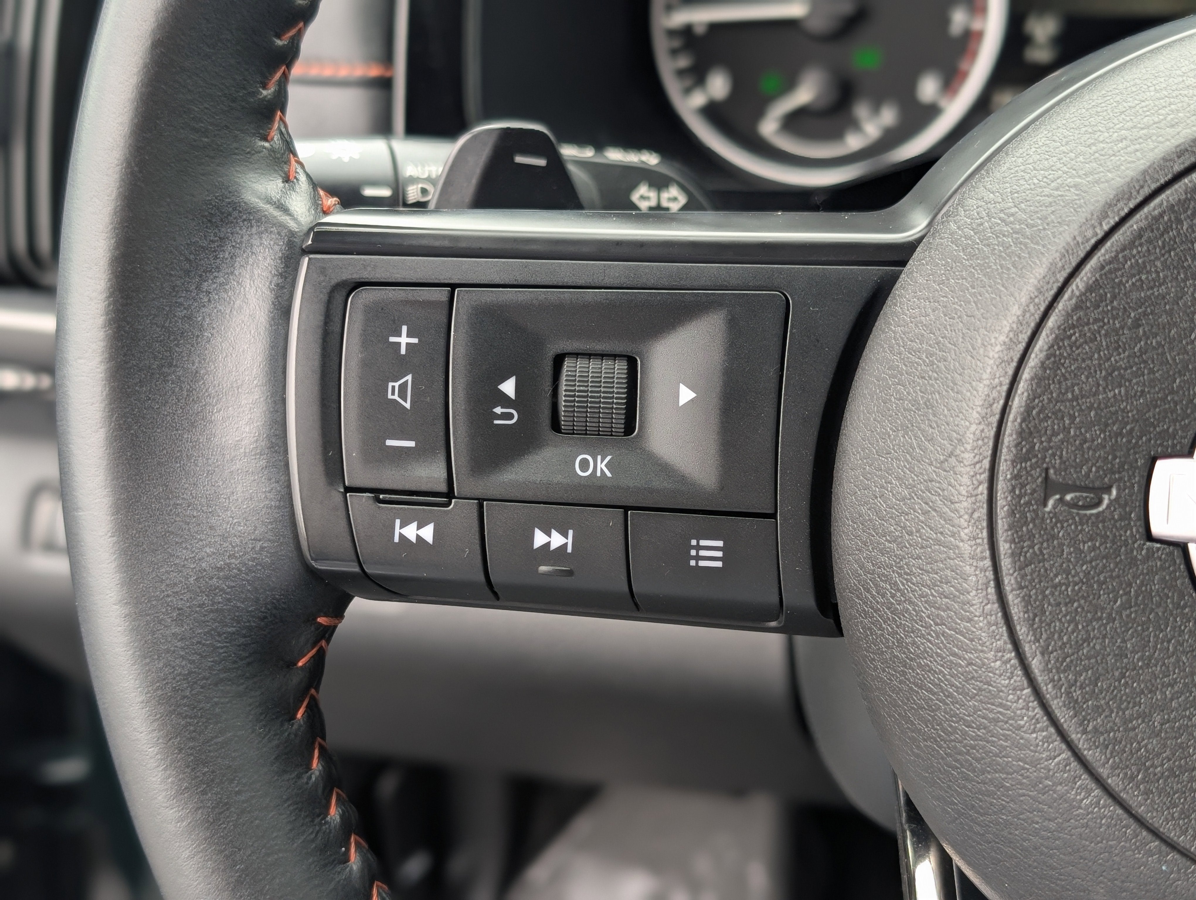 2024 Nissan Pathfinder Rock Creek 4WD