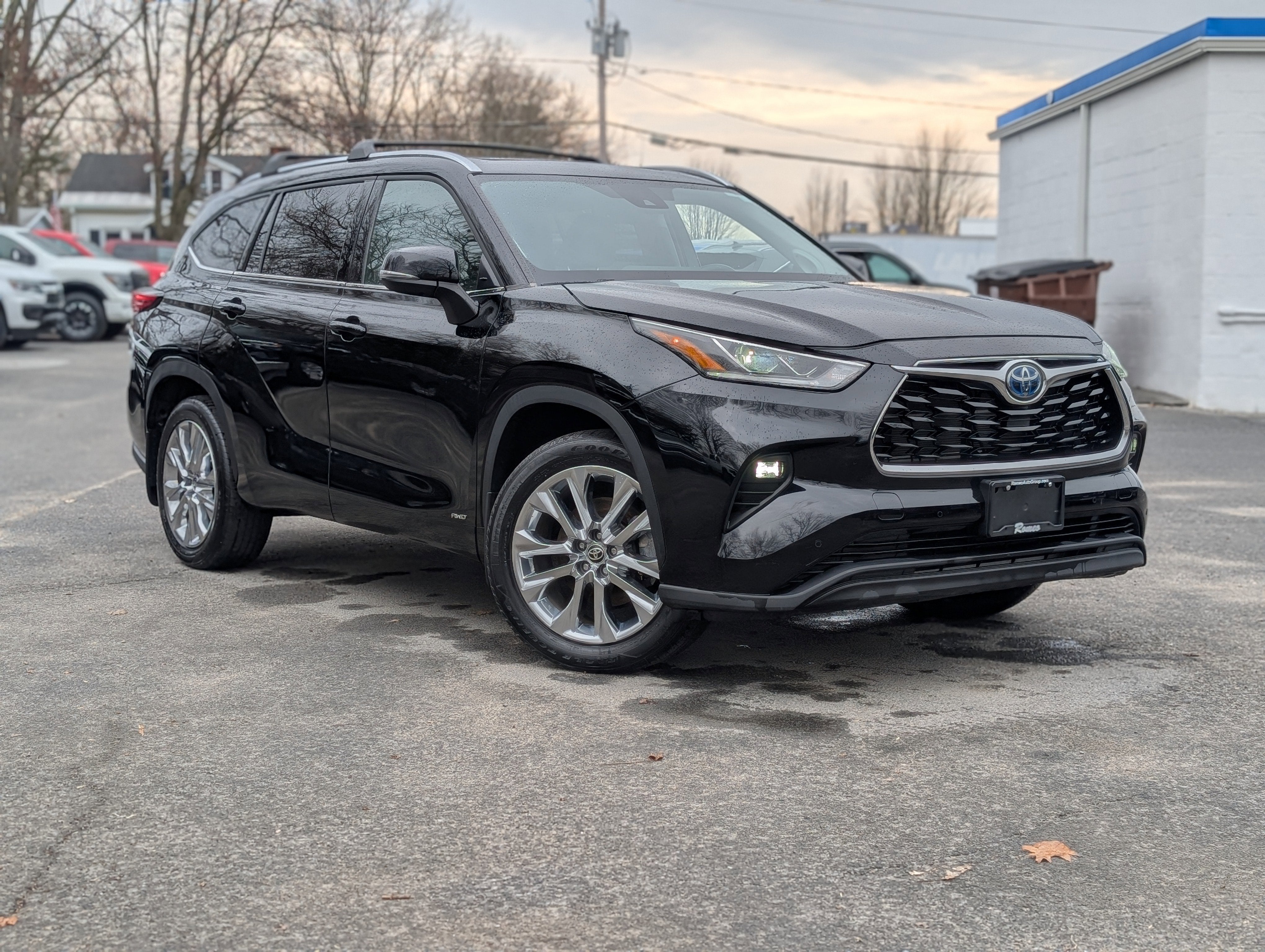 2023 Toyota Highlander Hybrid Limited