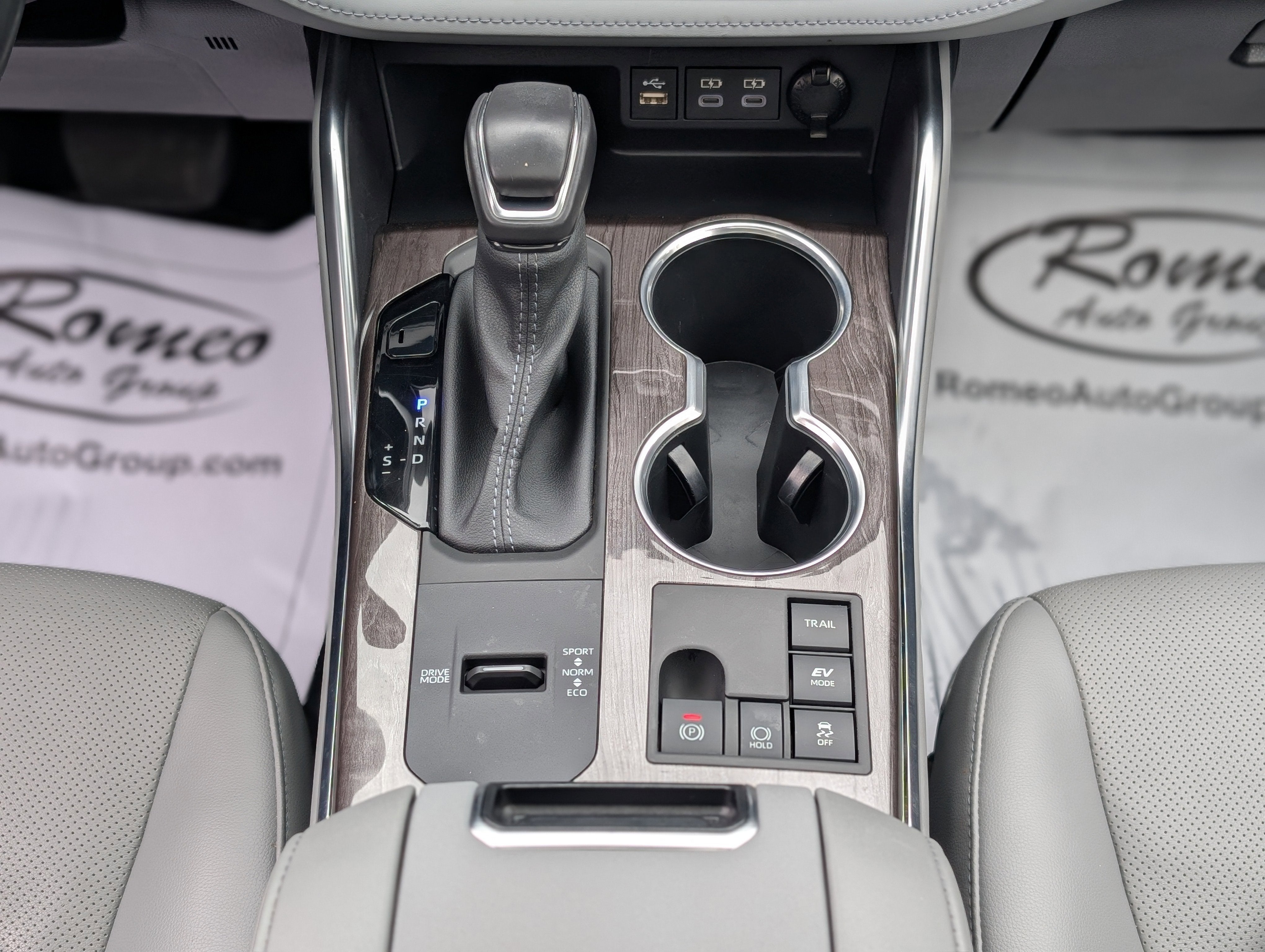 2023 Toyota Highlander Hybrid Limited