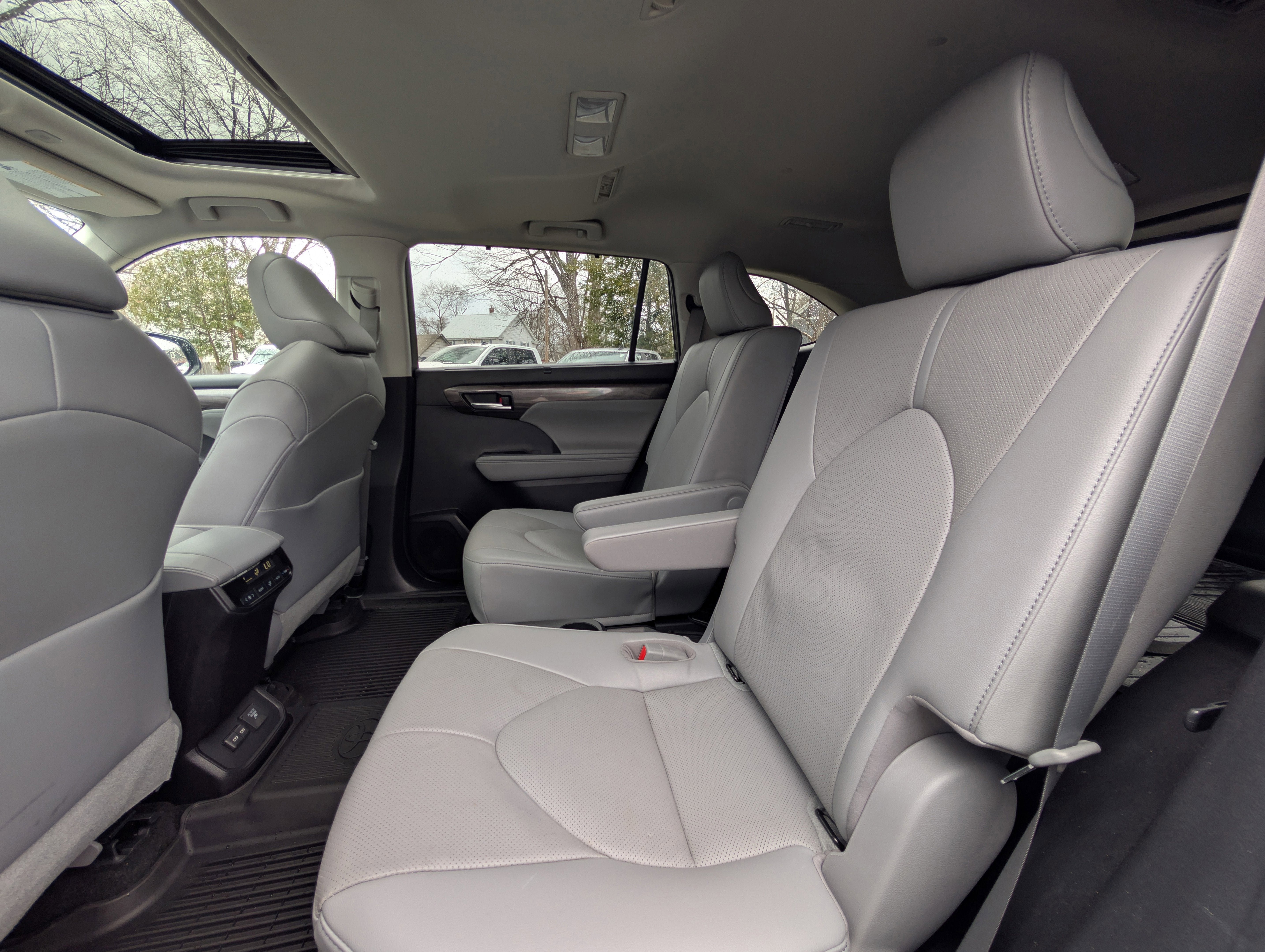 2023 Toyota Highlander Hybrid Limited