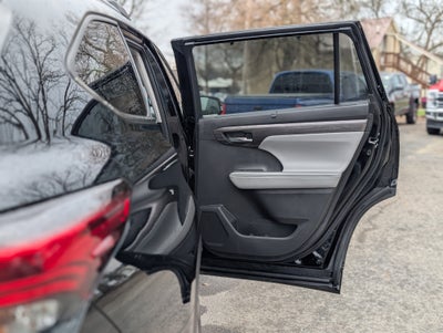 2023 Toyota Highlander Hybrid Limited