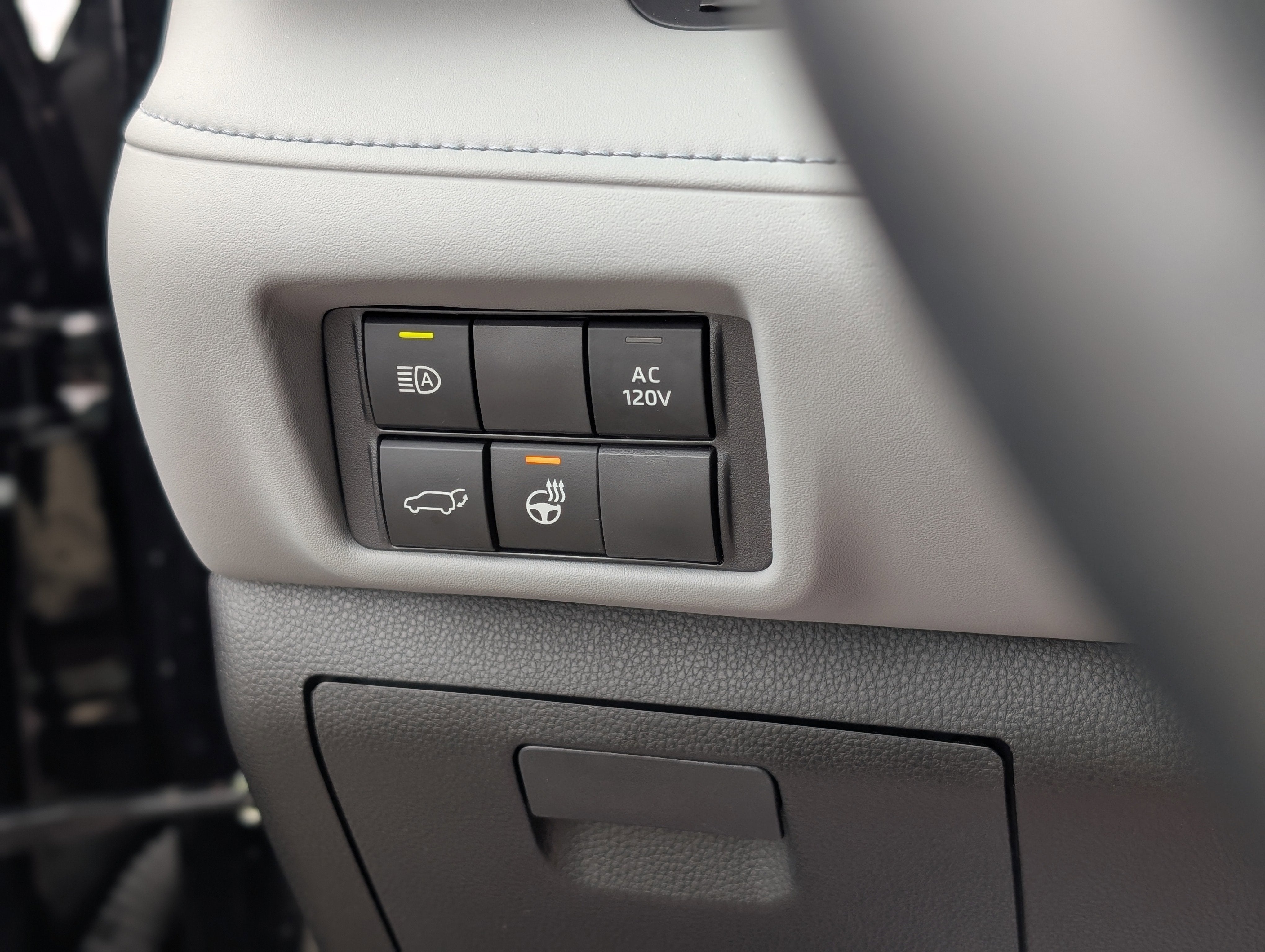 2023 Toyota Highlander Hybrid Limited