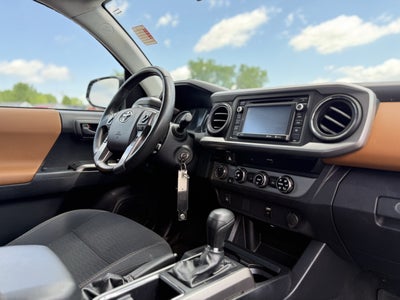 2018 Toyota Tacoma SR5