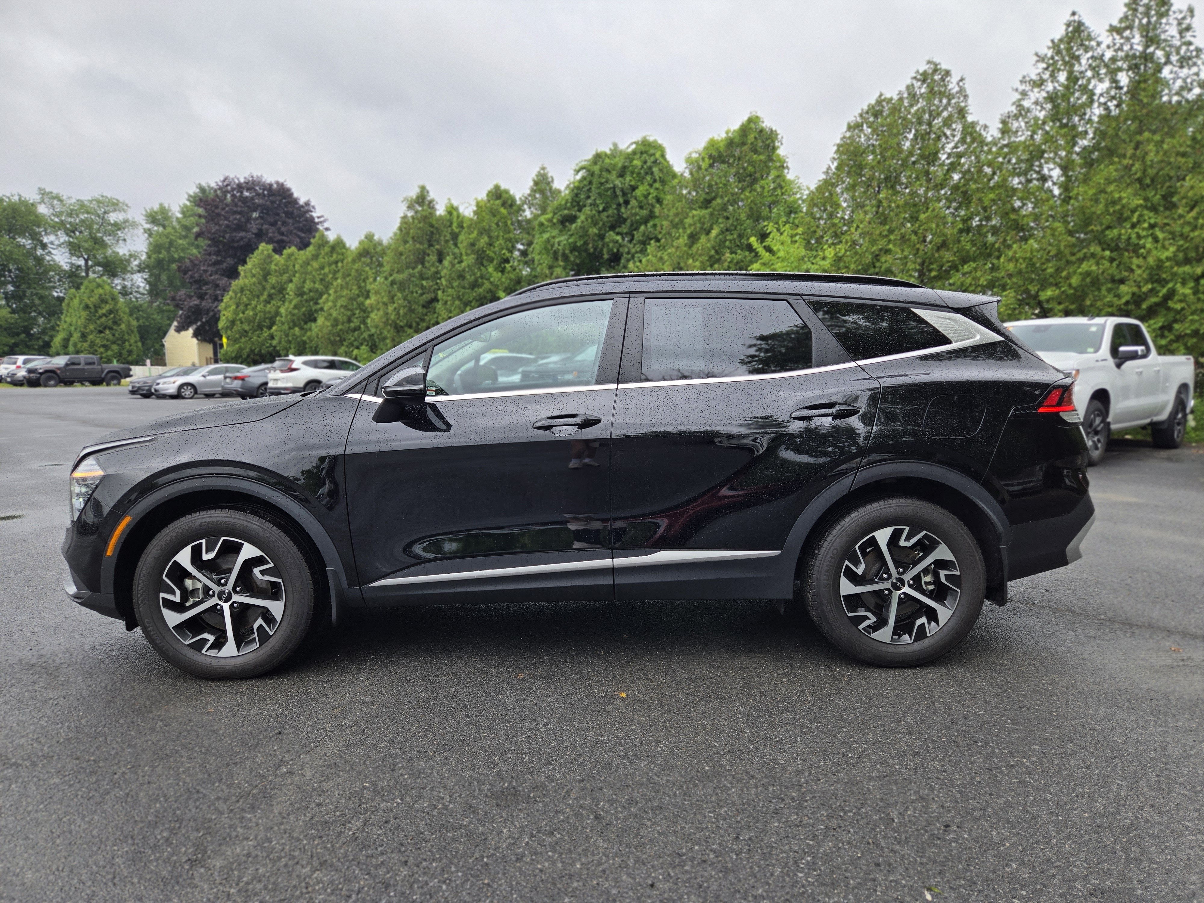 2025 Kia Sportage EX