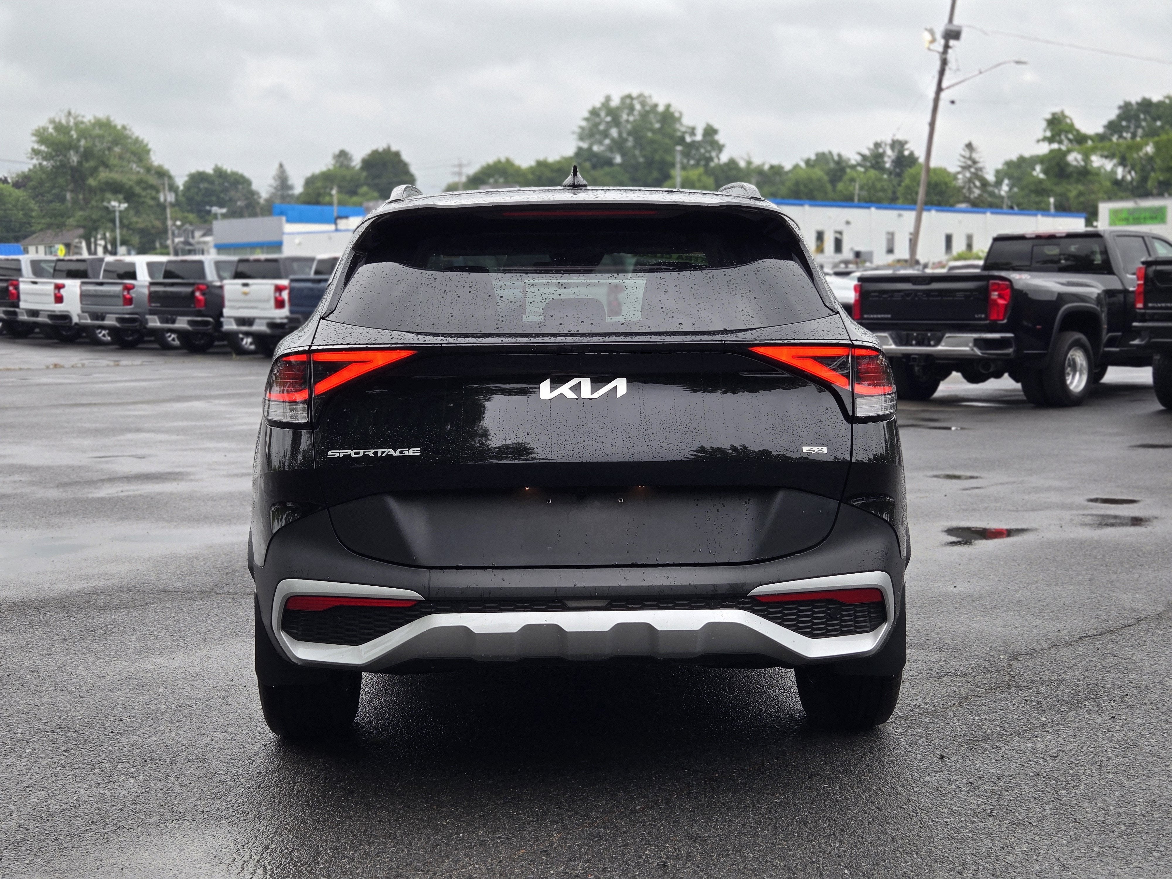 2025 Kia Sportage EX