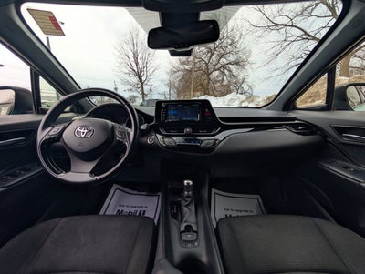 2018 Toyota C-HR XLE Premium