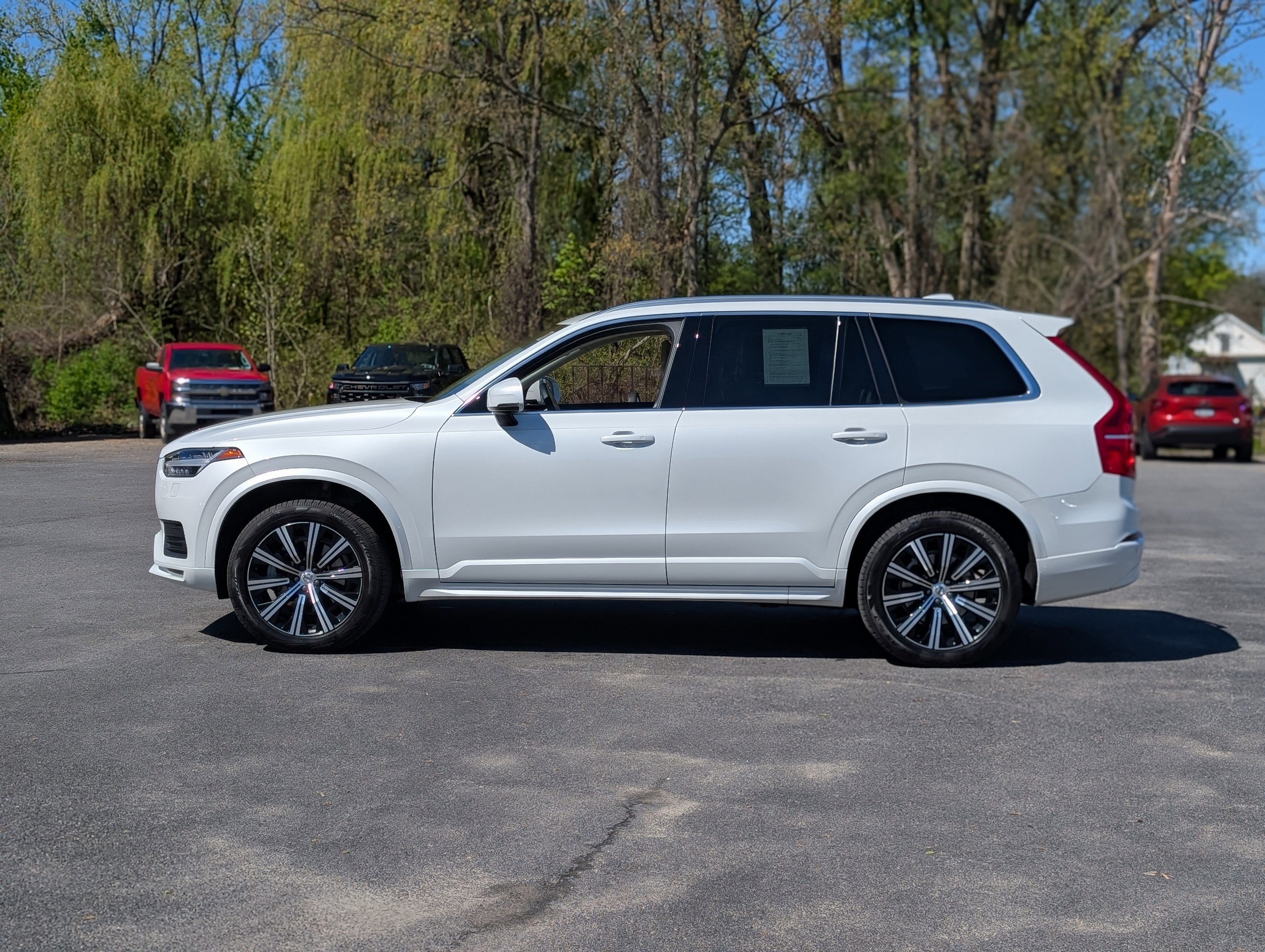 2023 Volvo XC90 B5 Core