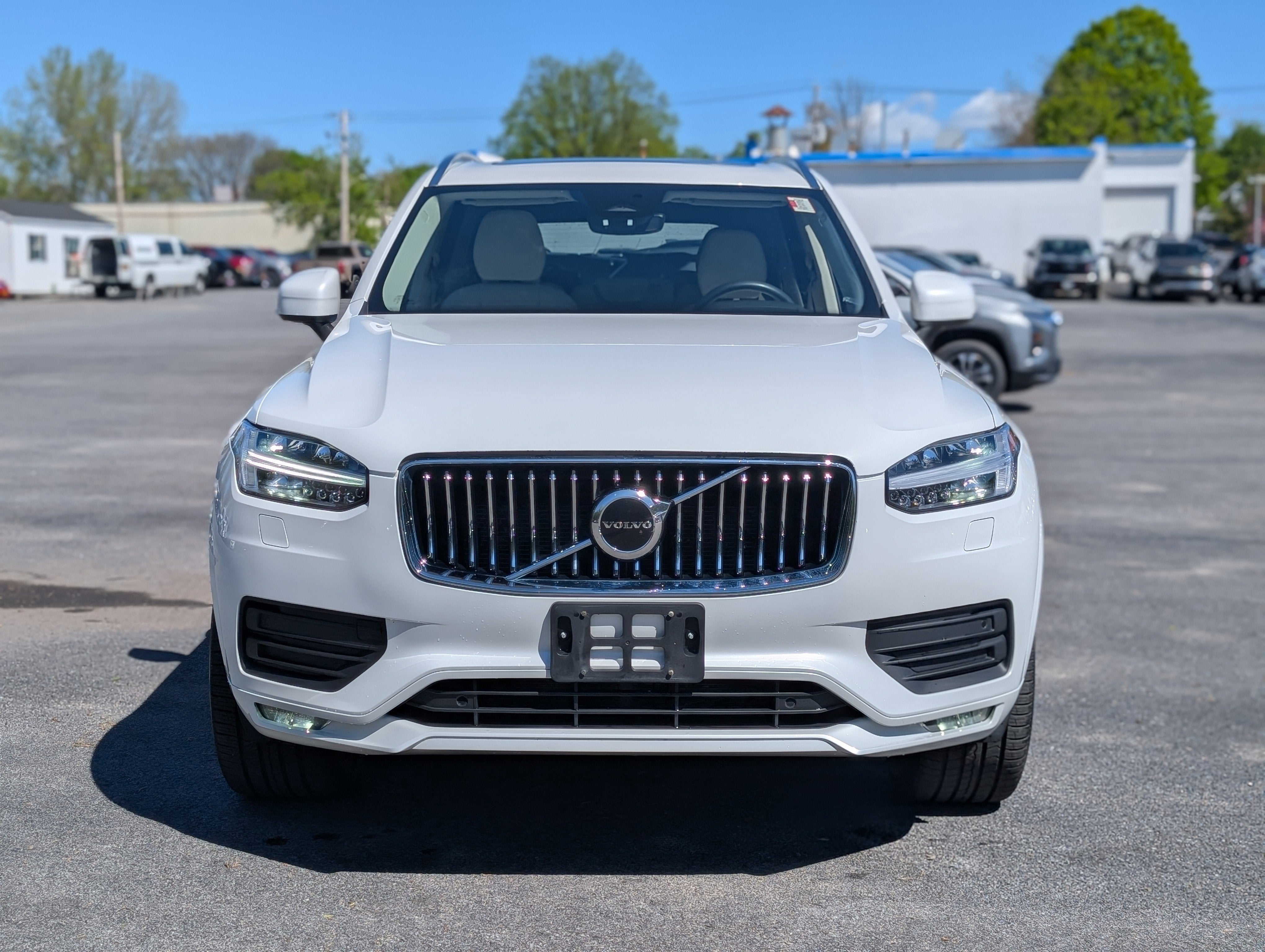 2023 Volvo XC90 B5 Core
