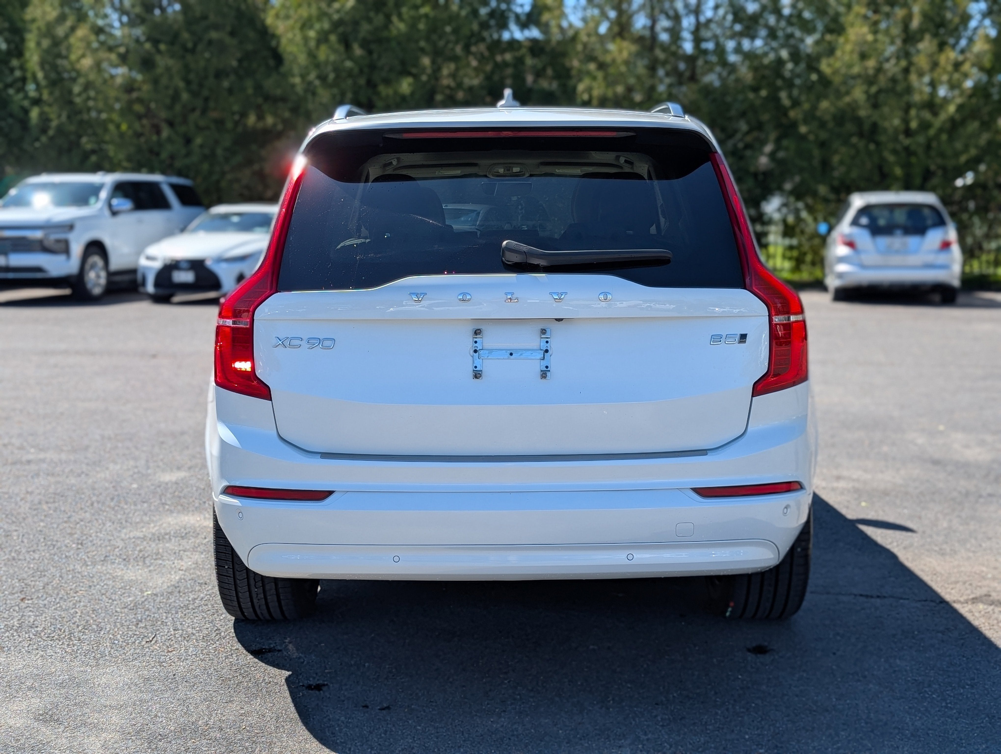 2023 Volvo XC90 B5 Core