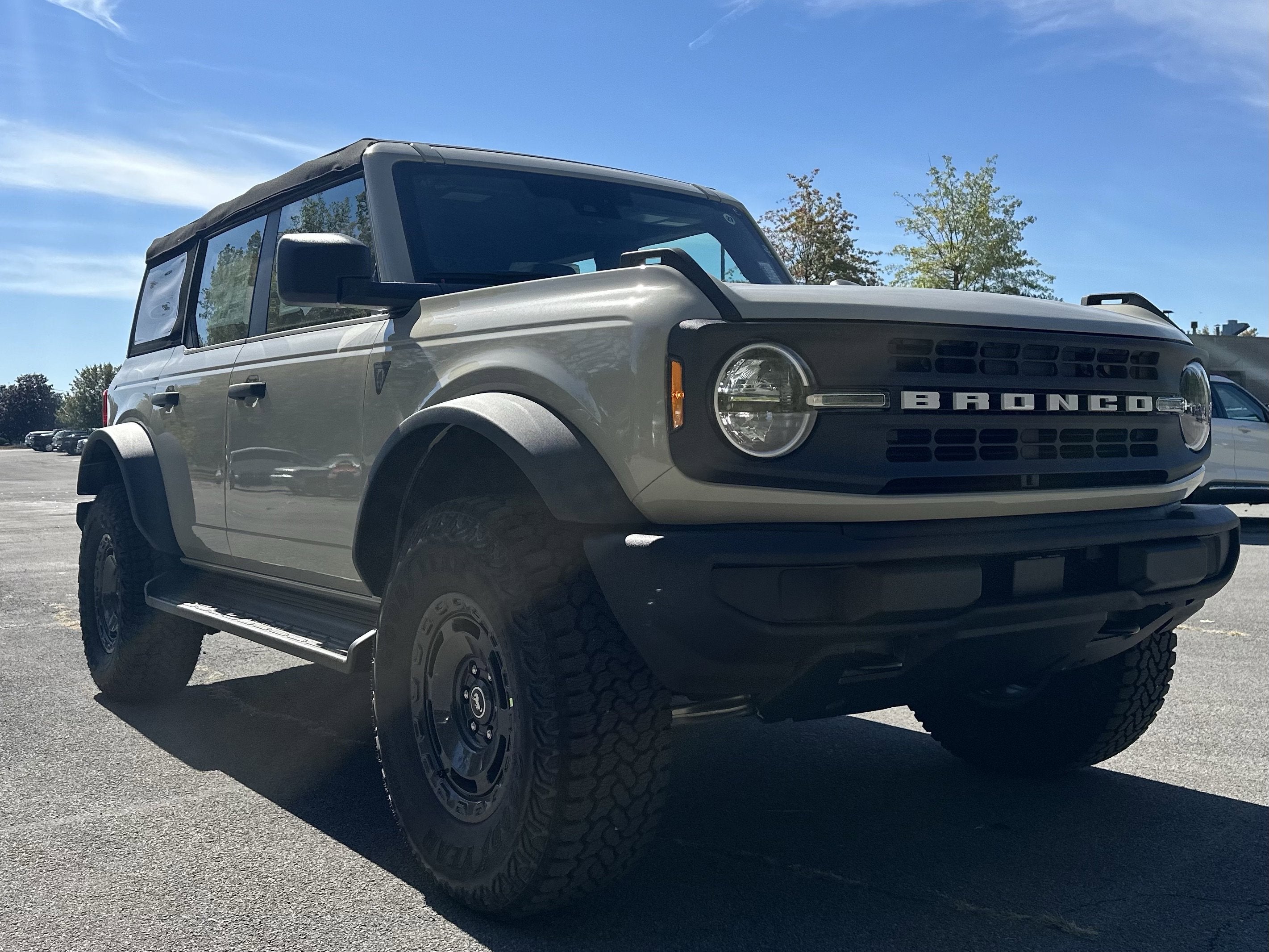 2025 Ford Bronco Base