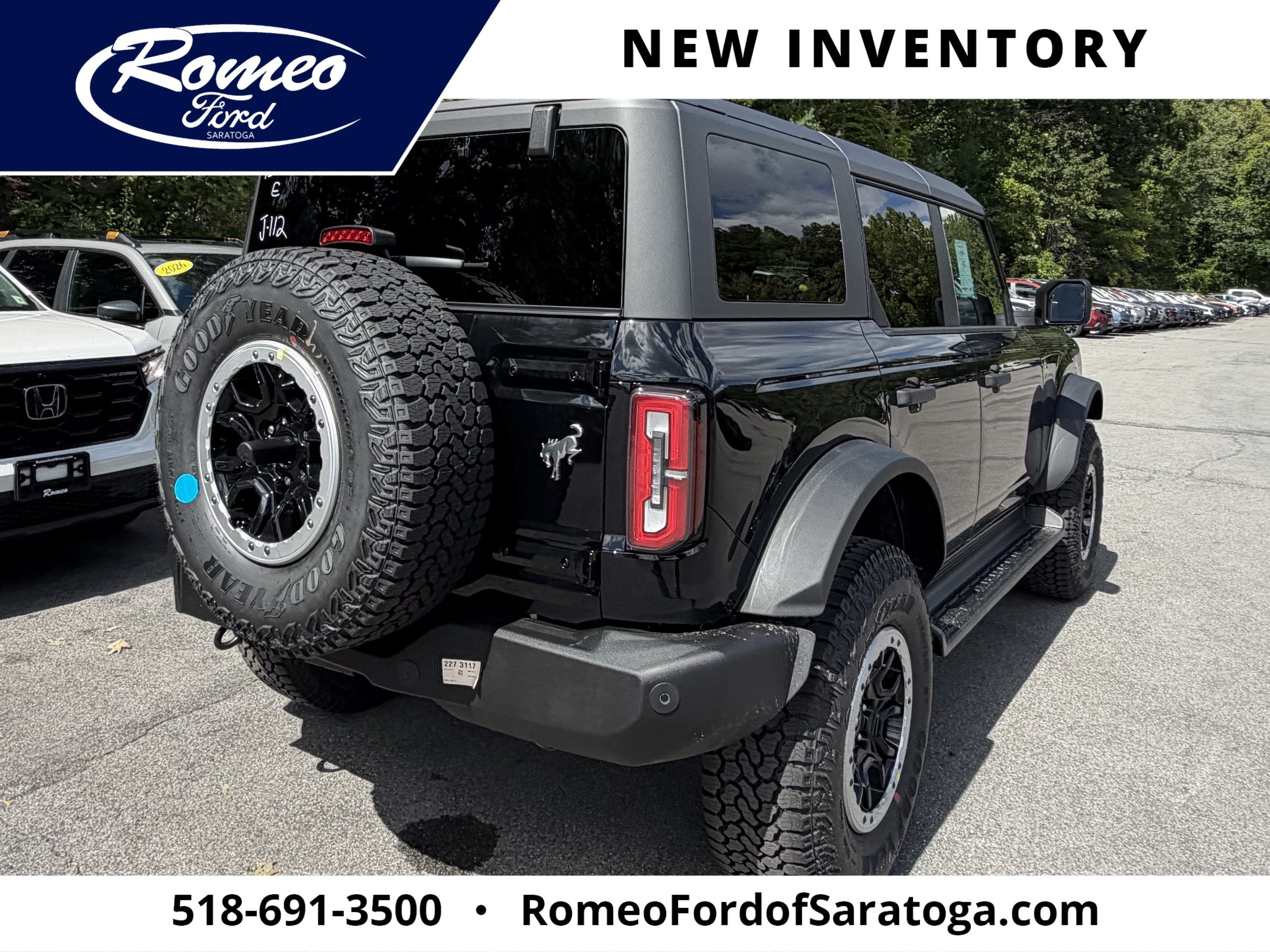 2026 Ford Bronco Outer Banks