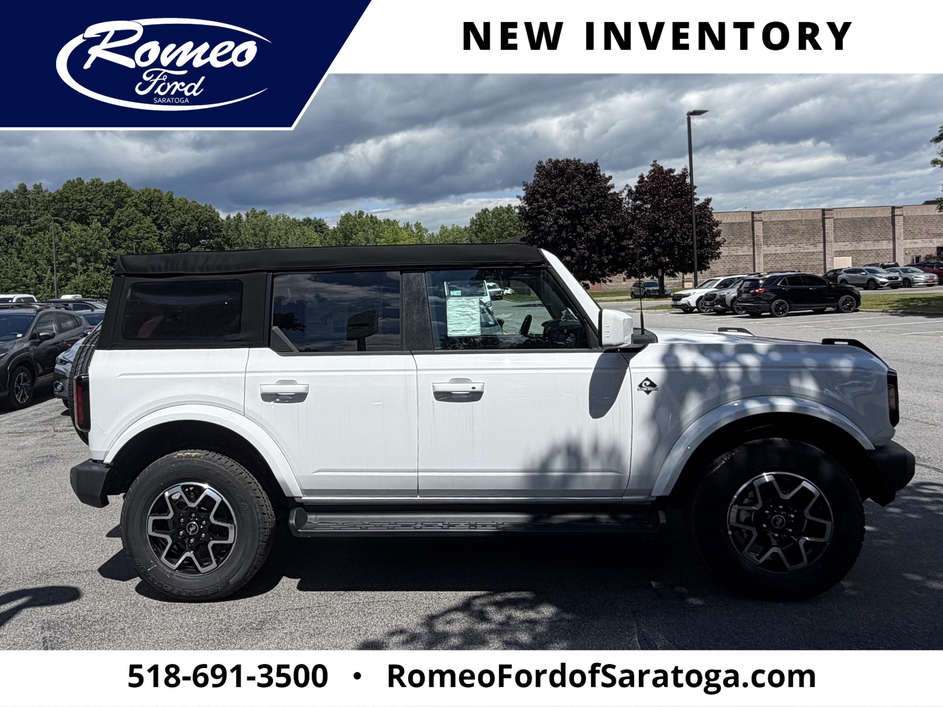 2026 Ford Bronco Outer Banks