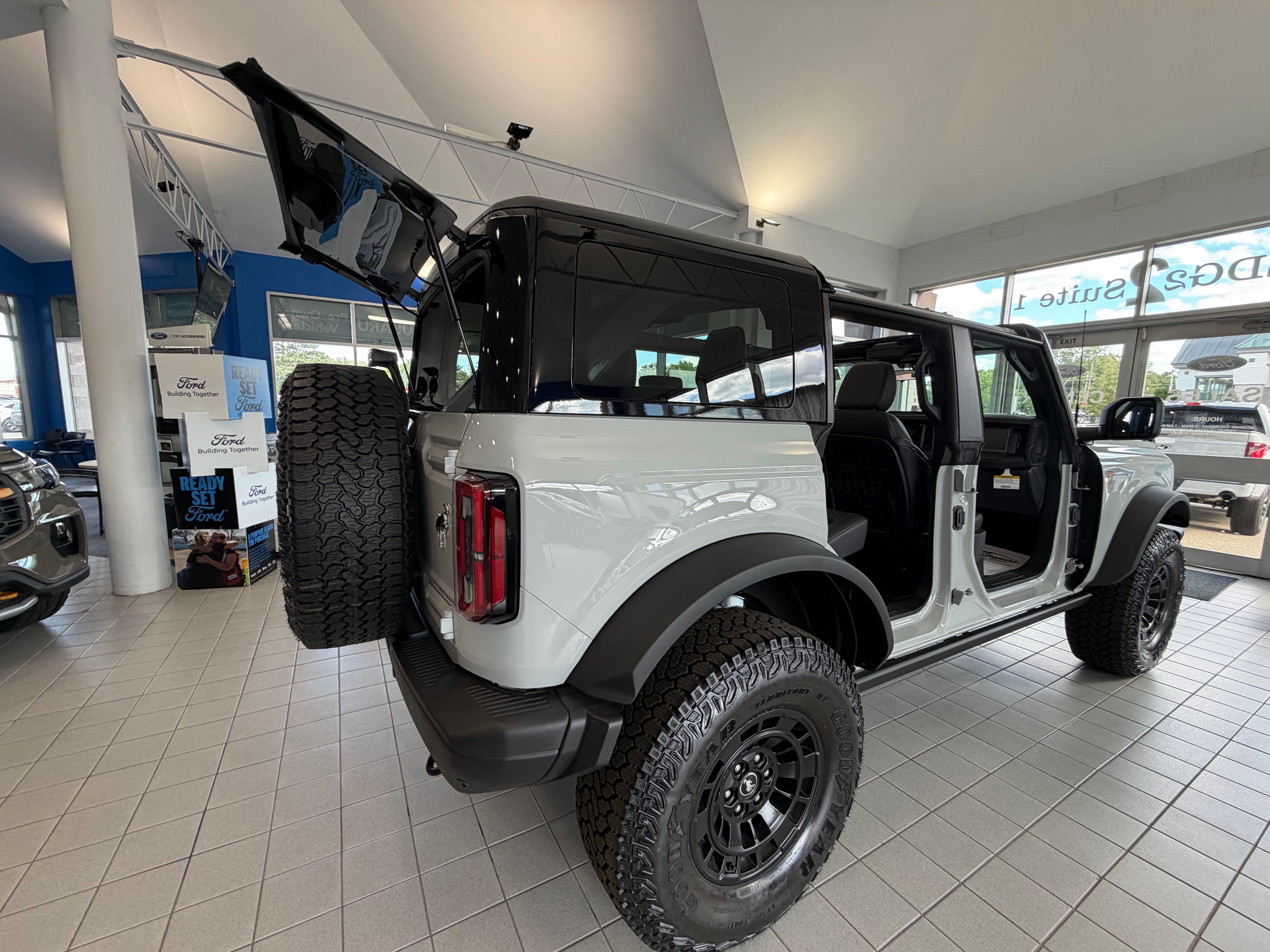 2026 Ford Bronco Badlands
