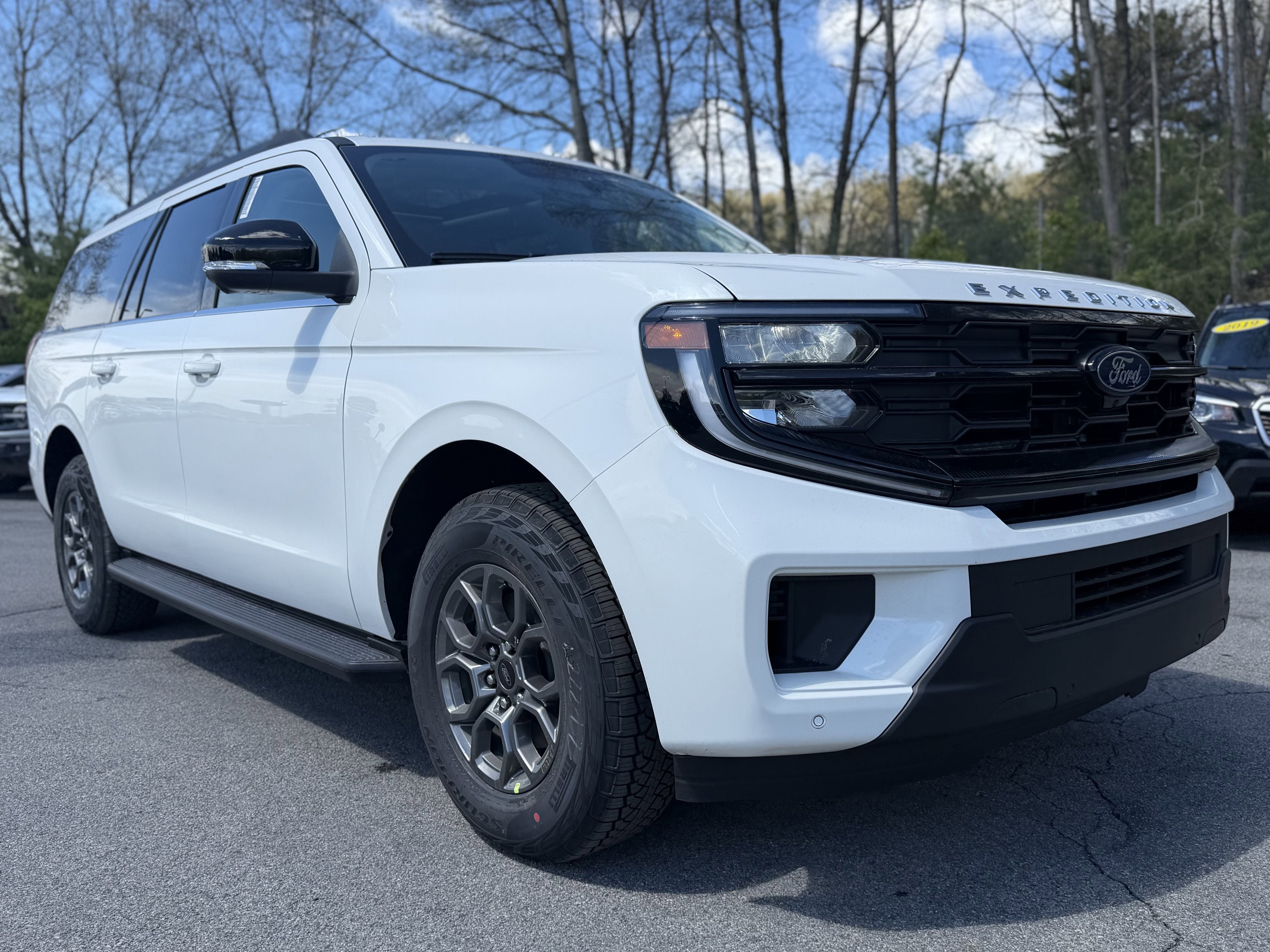 2026 Ford Expedition Max Active