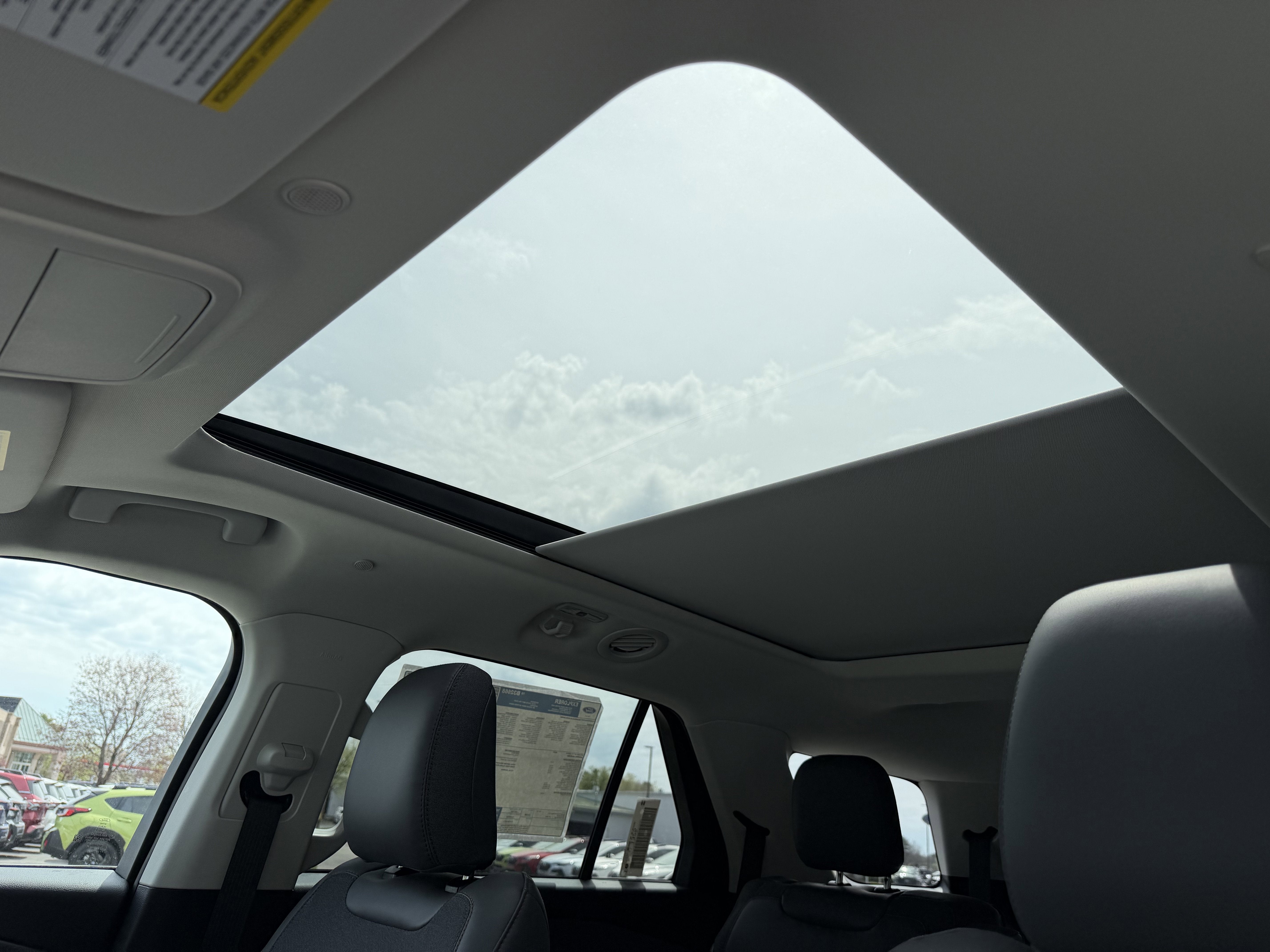 2026 Ford Explorer Active w/100A Pkg