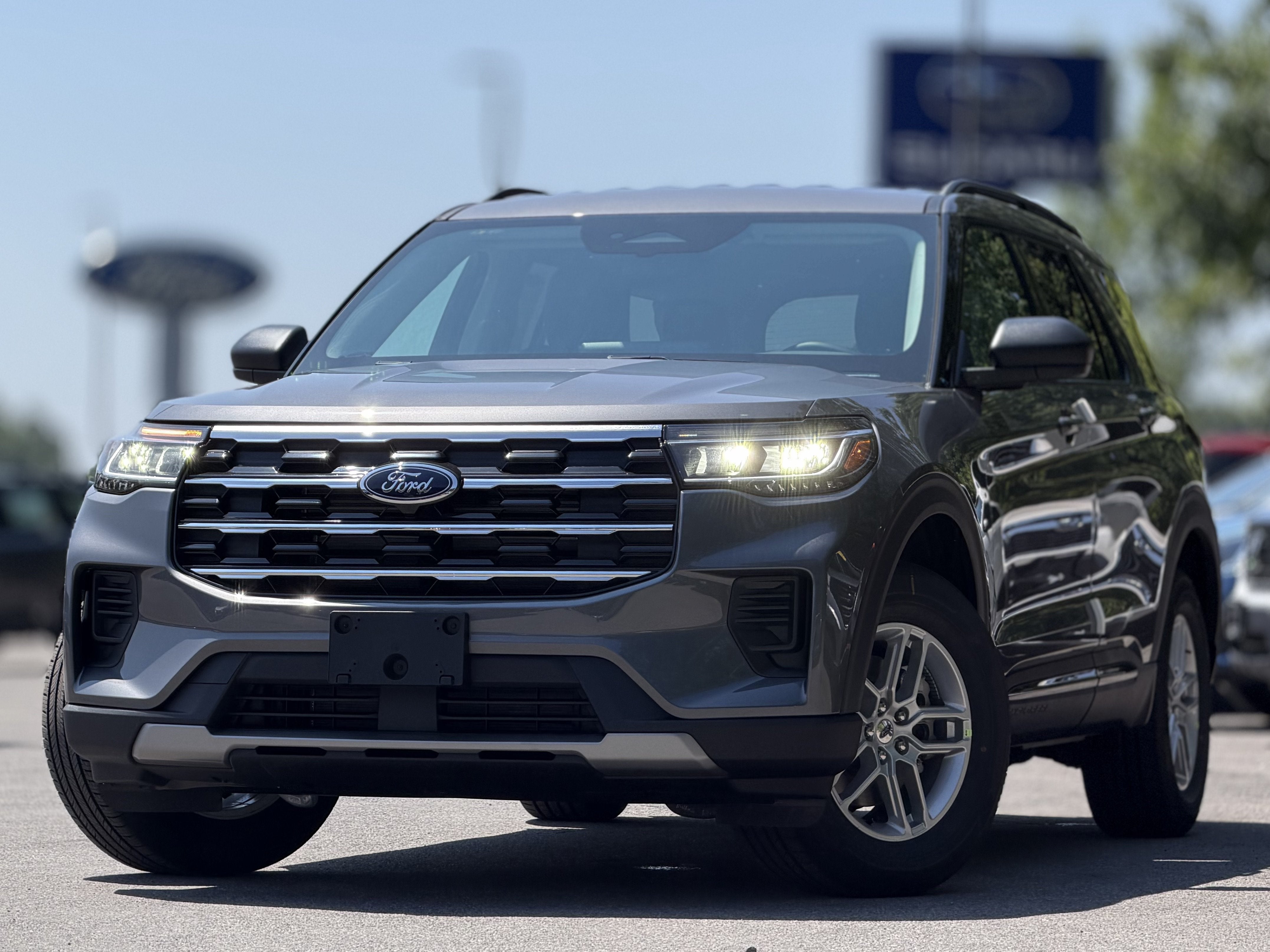 2026 Ford Explorer Active w/200A Pkg