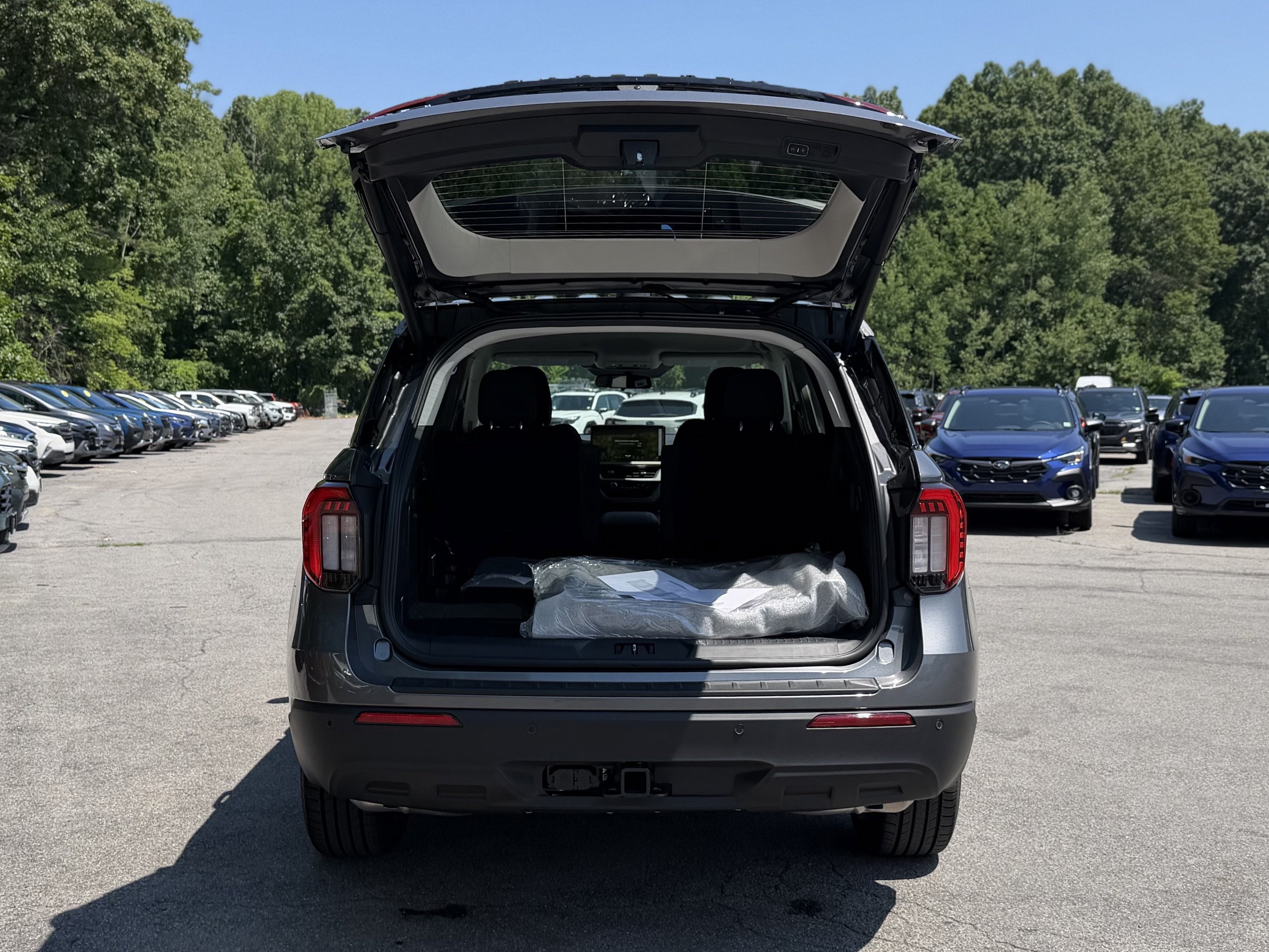 2026 Ford Explorer Active w/200A Pkg