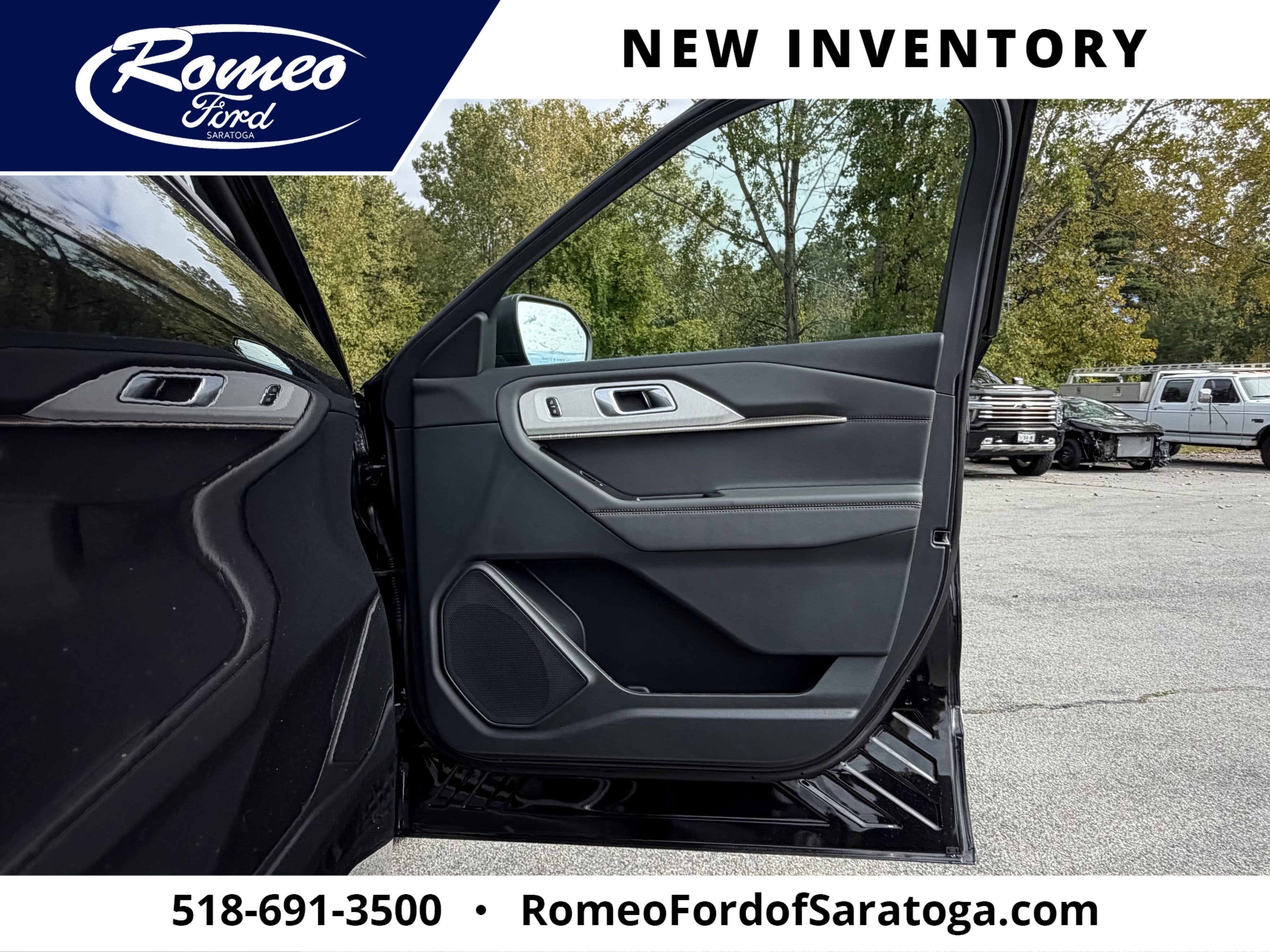 2027 Ford Explorer Base