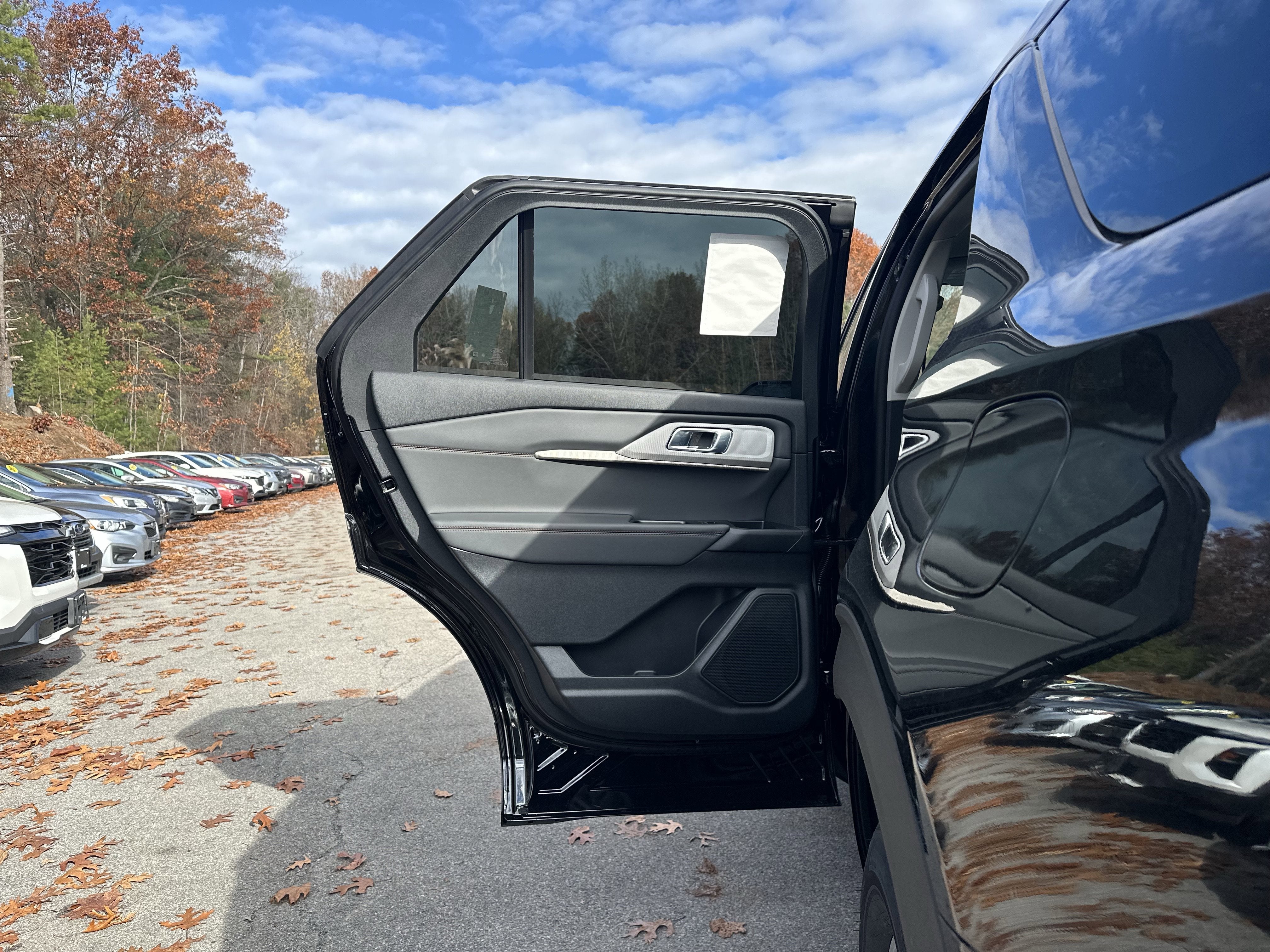 2026 Ford Explorer Active w/100A Pkg