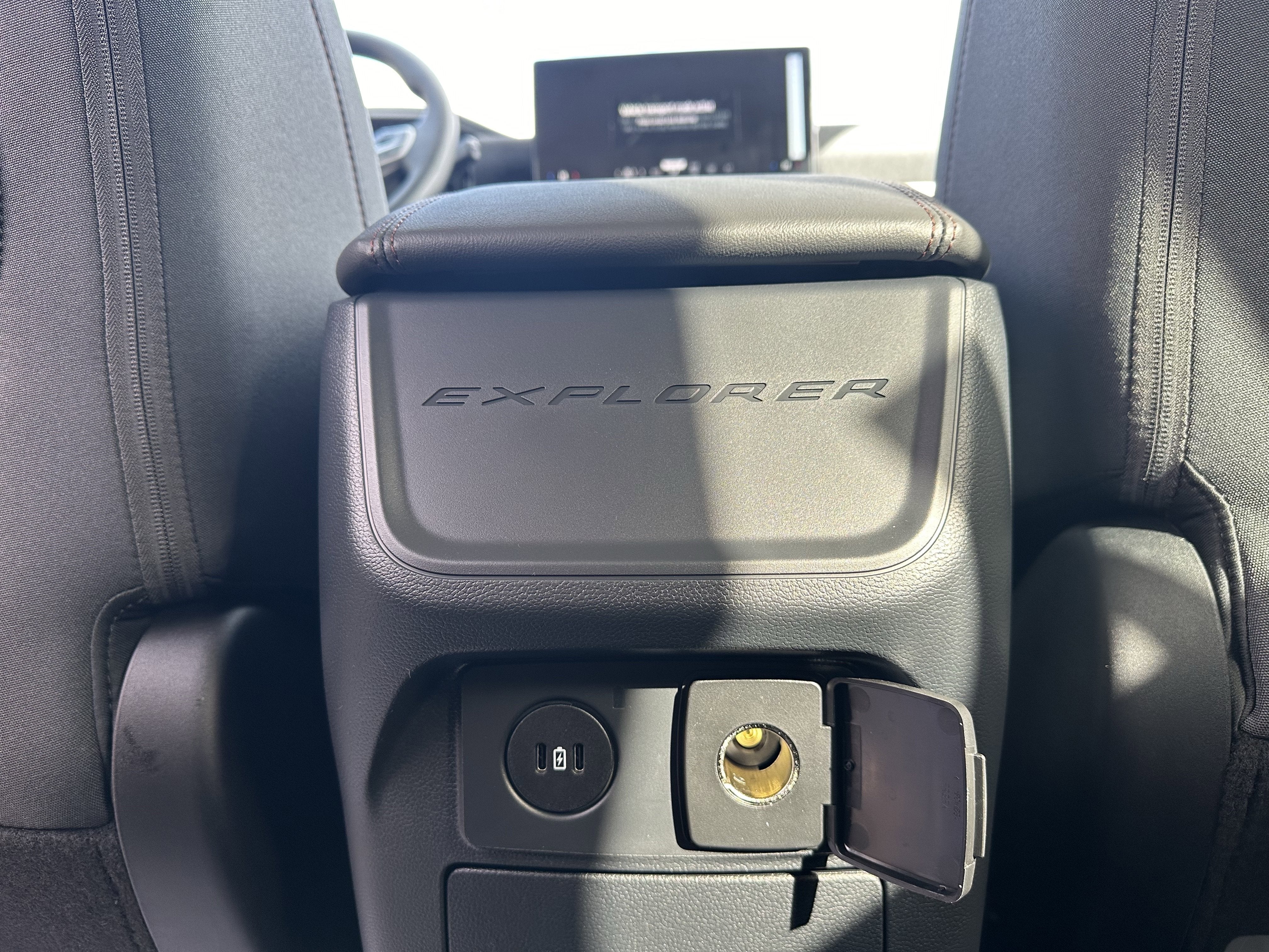 2026 Ford Explorer Active w/100A Pkg