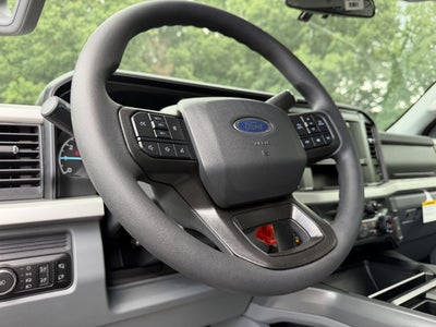 2026 Ford Super Duty F-350 SRW XLT