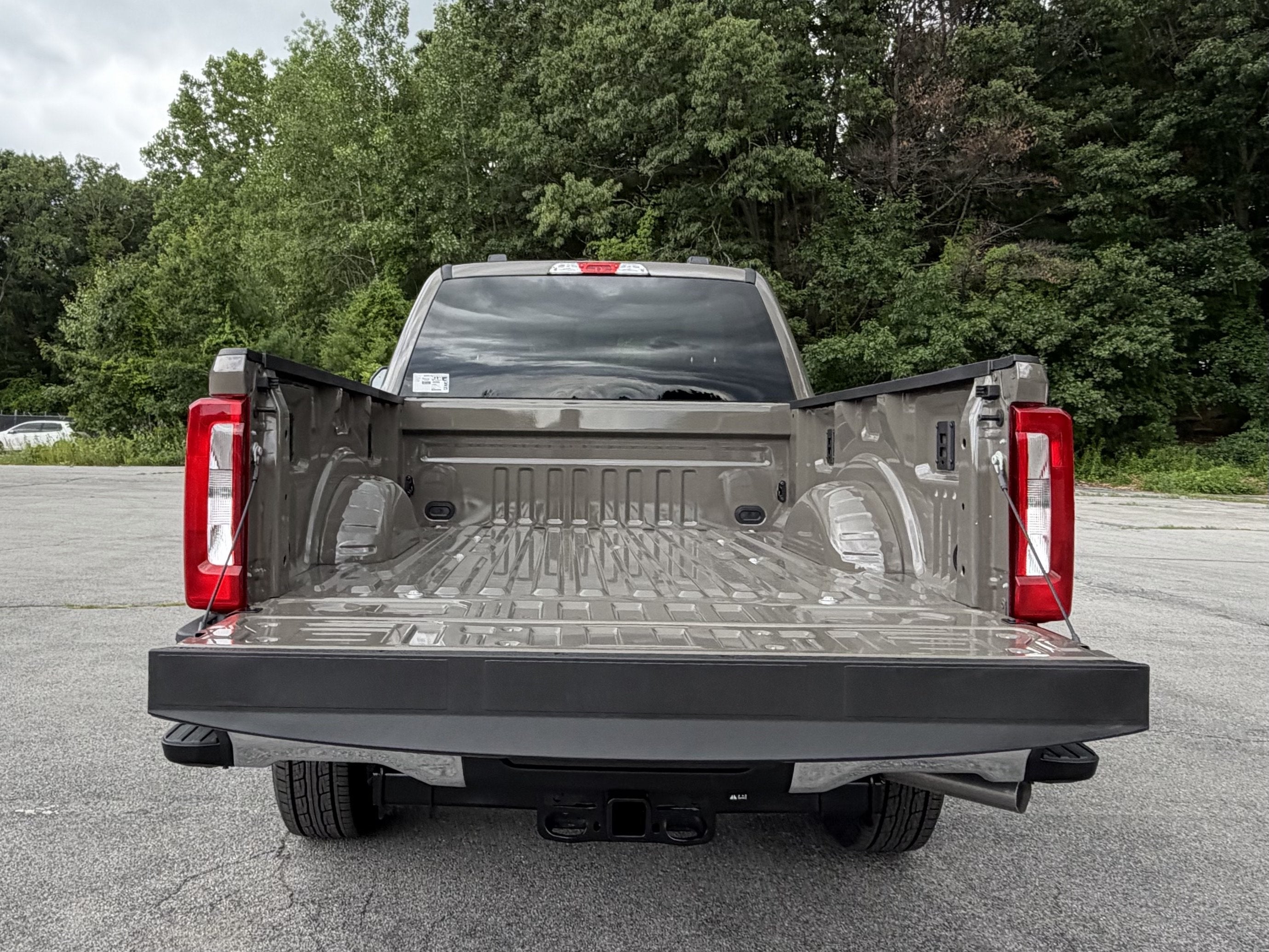 2026 Ford Super Duty F-350 SRW XLT