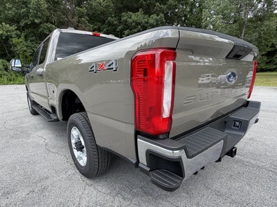 2026 Ford Super Duty F-350 SRW XLT