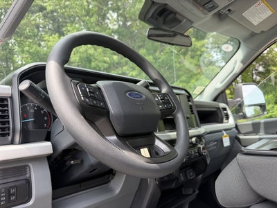 2026 Ford Super Duty F-350 SRW F-350® XL