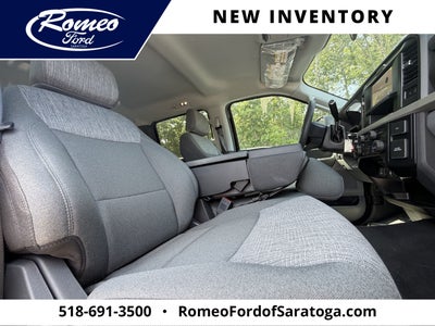 2026 Ford Super Duty F-350 SRW Base