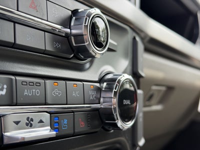 2026 Ford Super Duty F-450 DRW Platinum