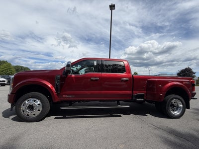 2026 Ford Super Duty F-450 DRW Platinum