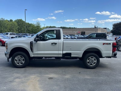 2025 Ford Super Duty F-350 SRW F-350® XLT