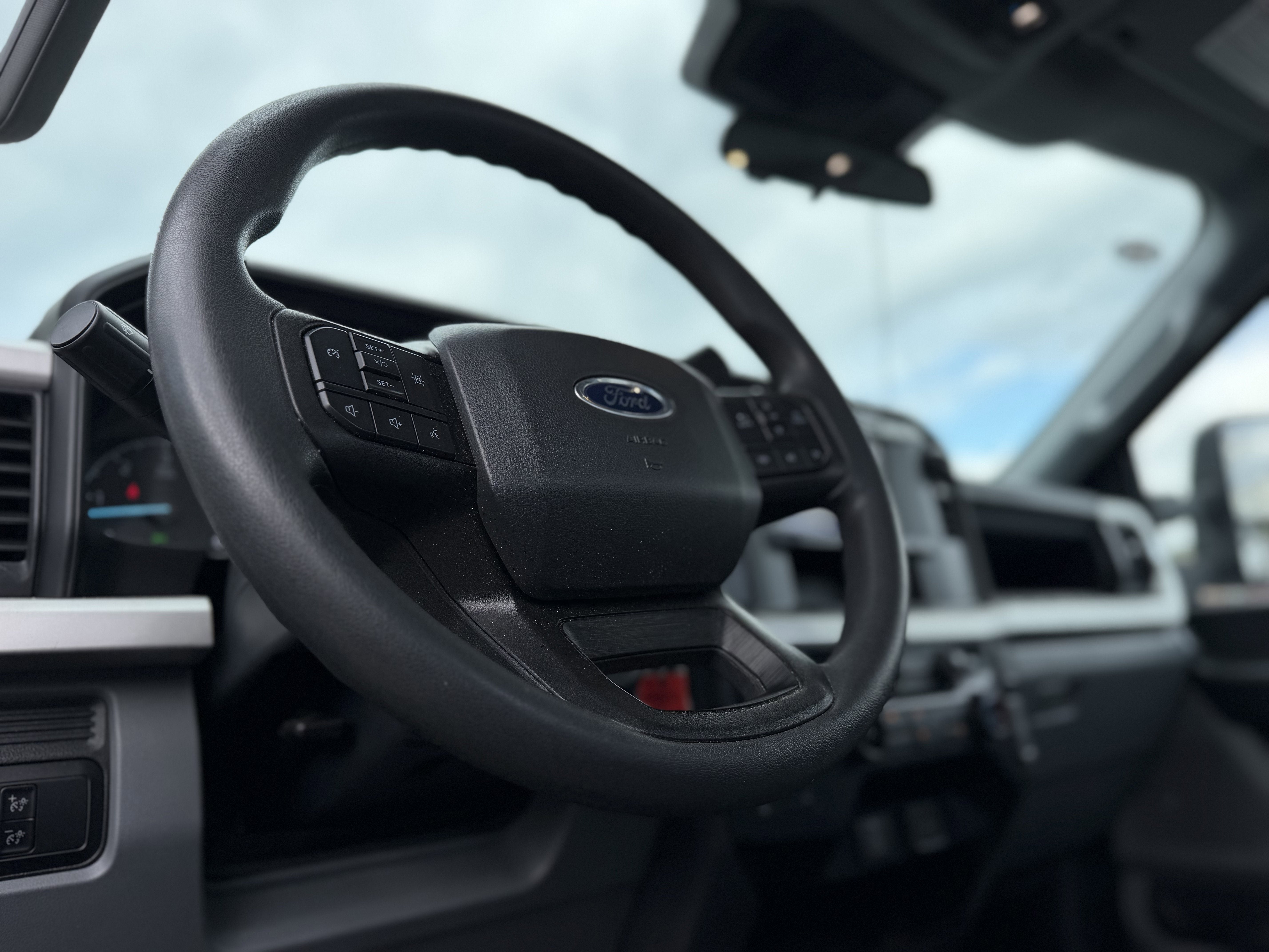 2023 Ford F-350SD XL