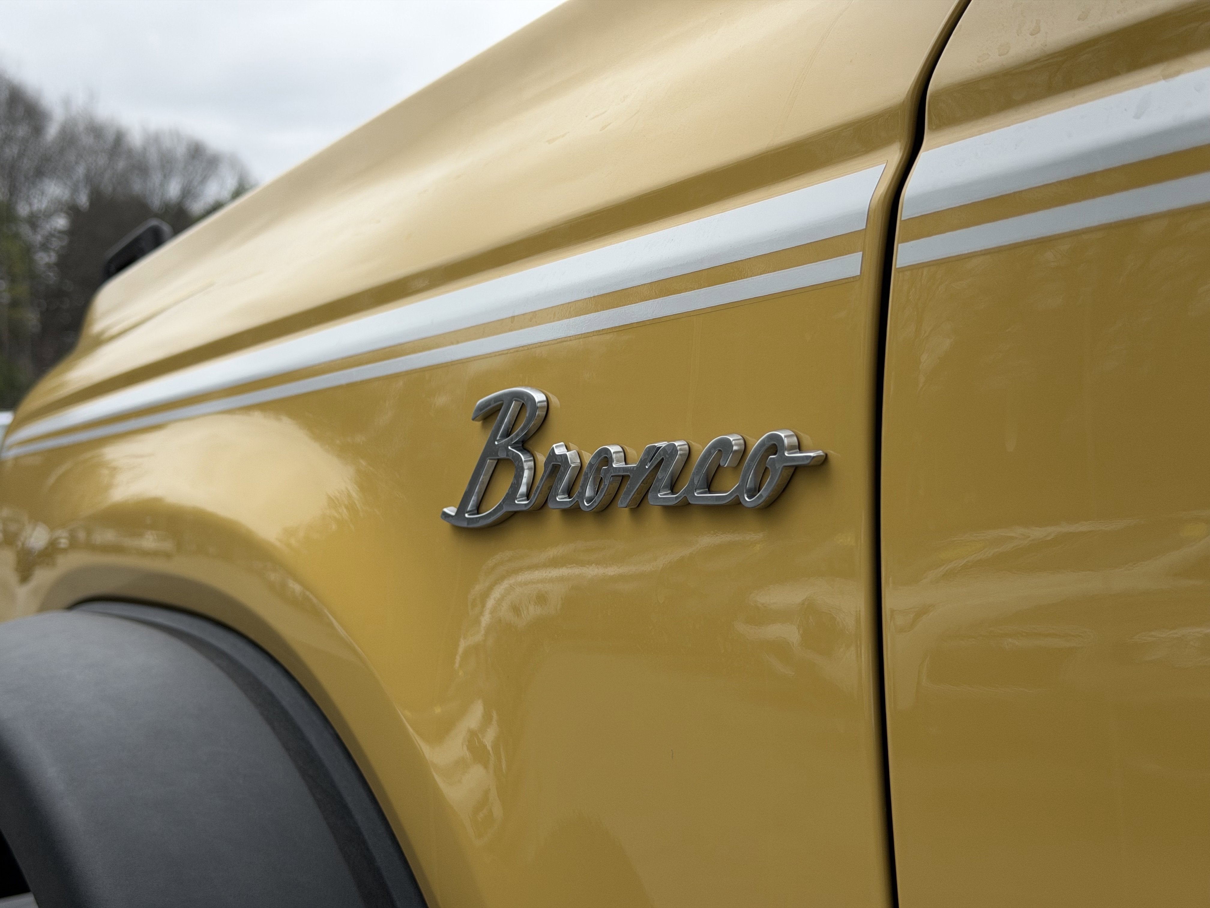 2024 Ford Bronco Heritage Limited Edition