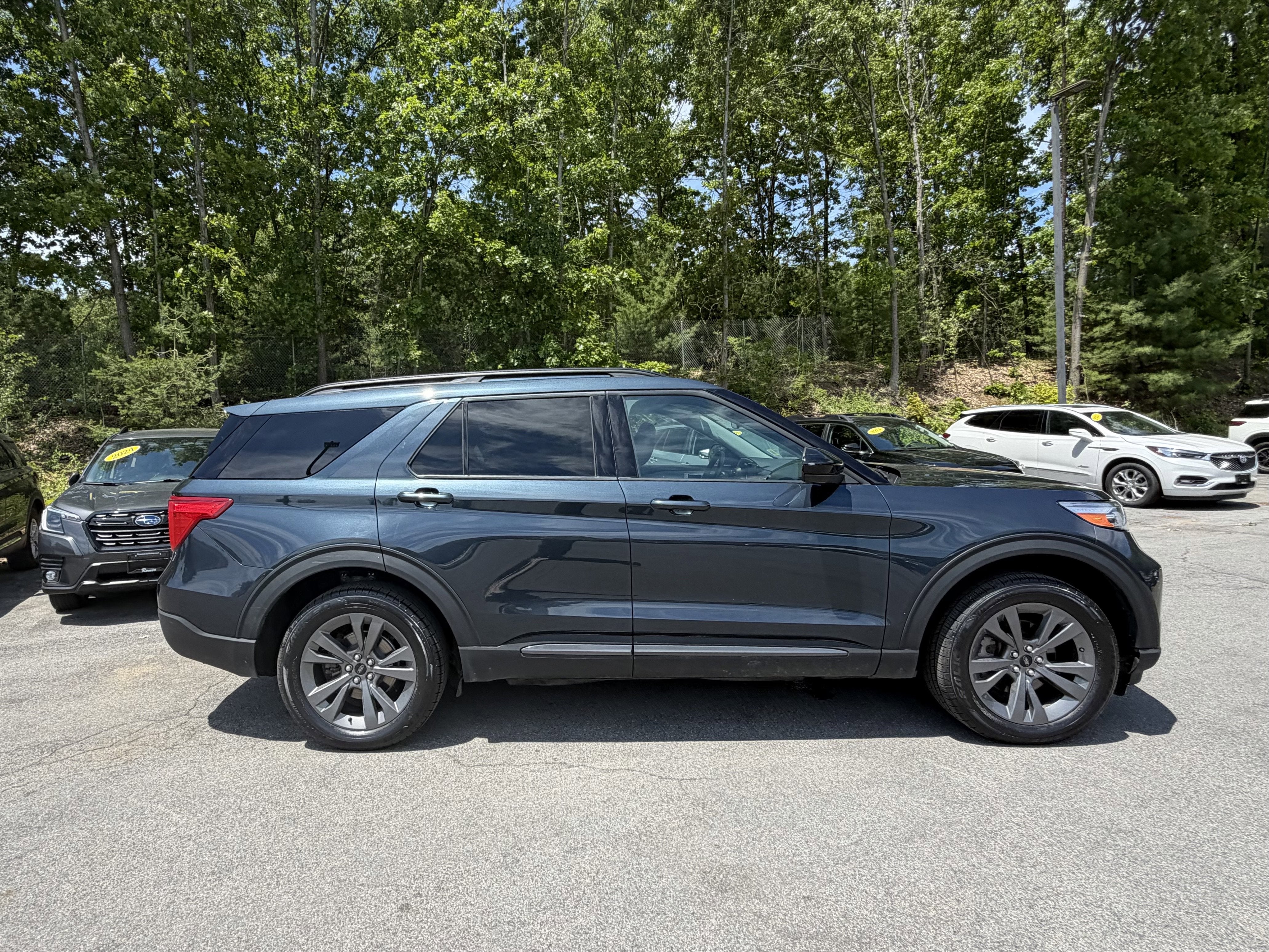 2024 Ford Explorer XLT
