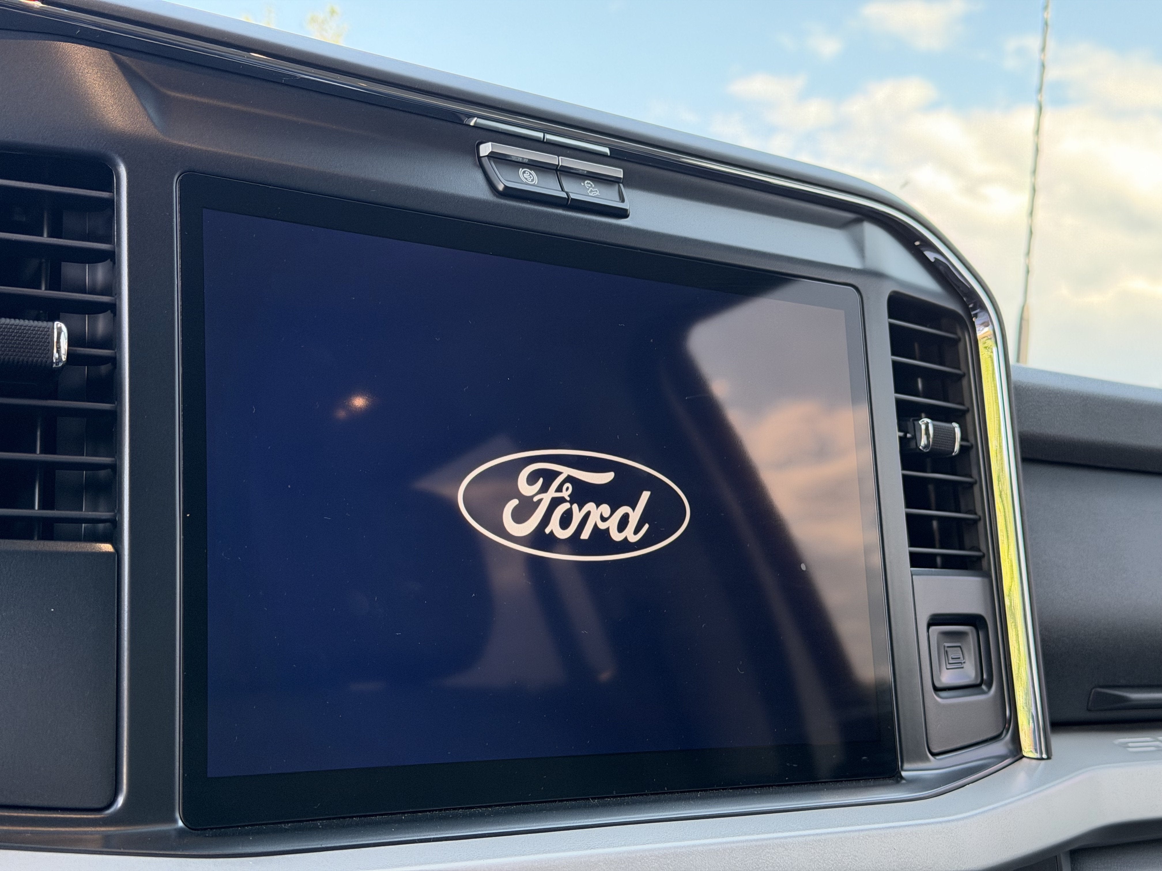 2025 Ford F-350SD XLT