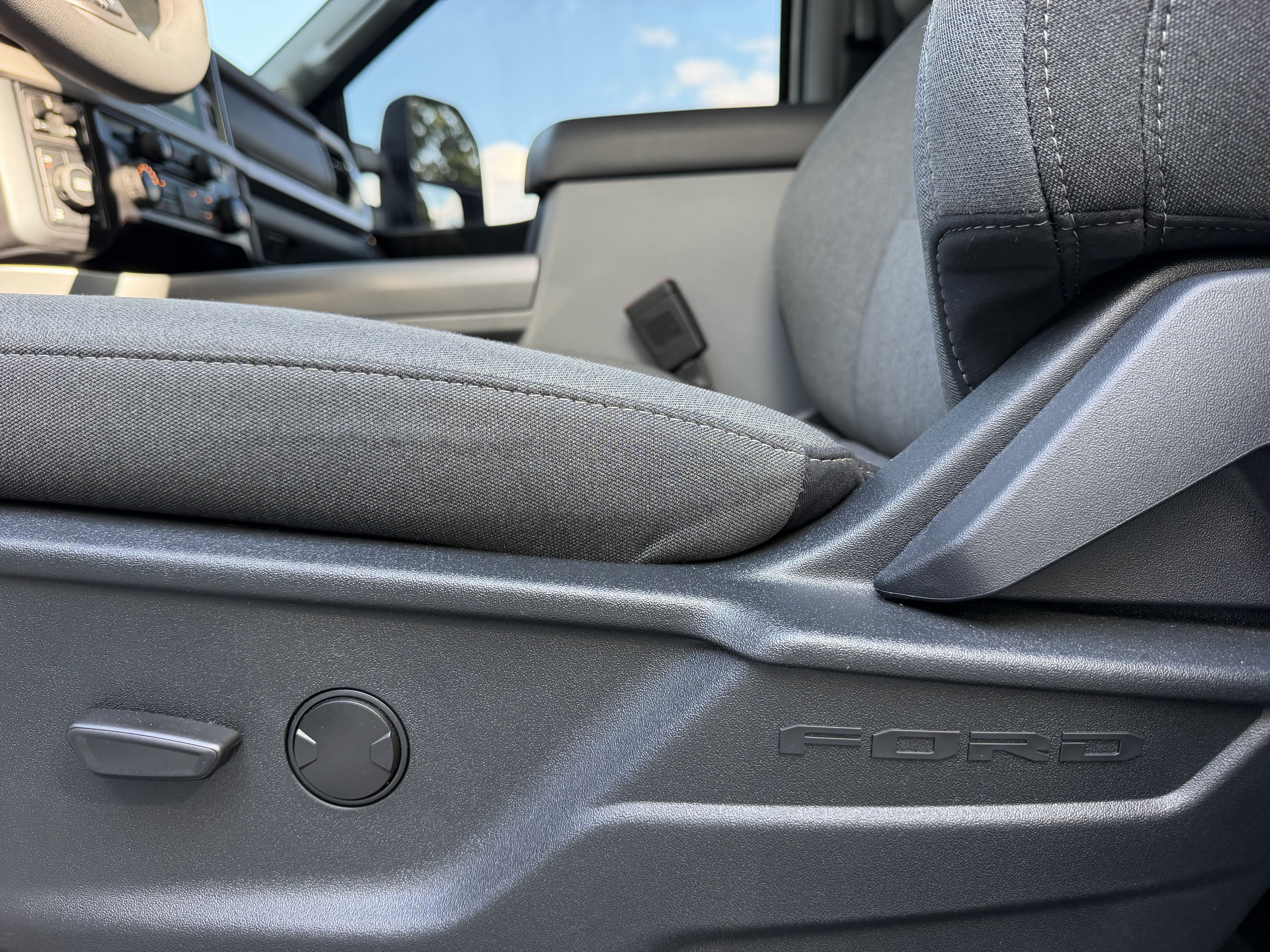 2025 Ford F-350SD XLT