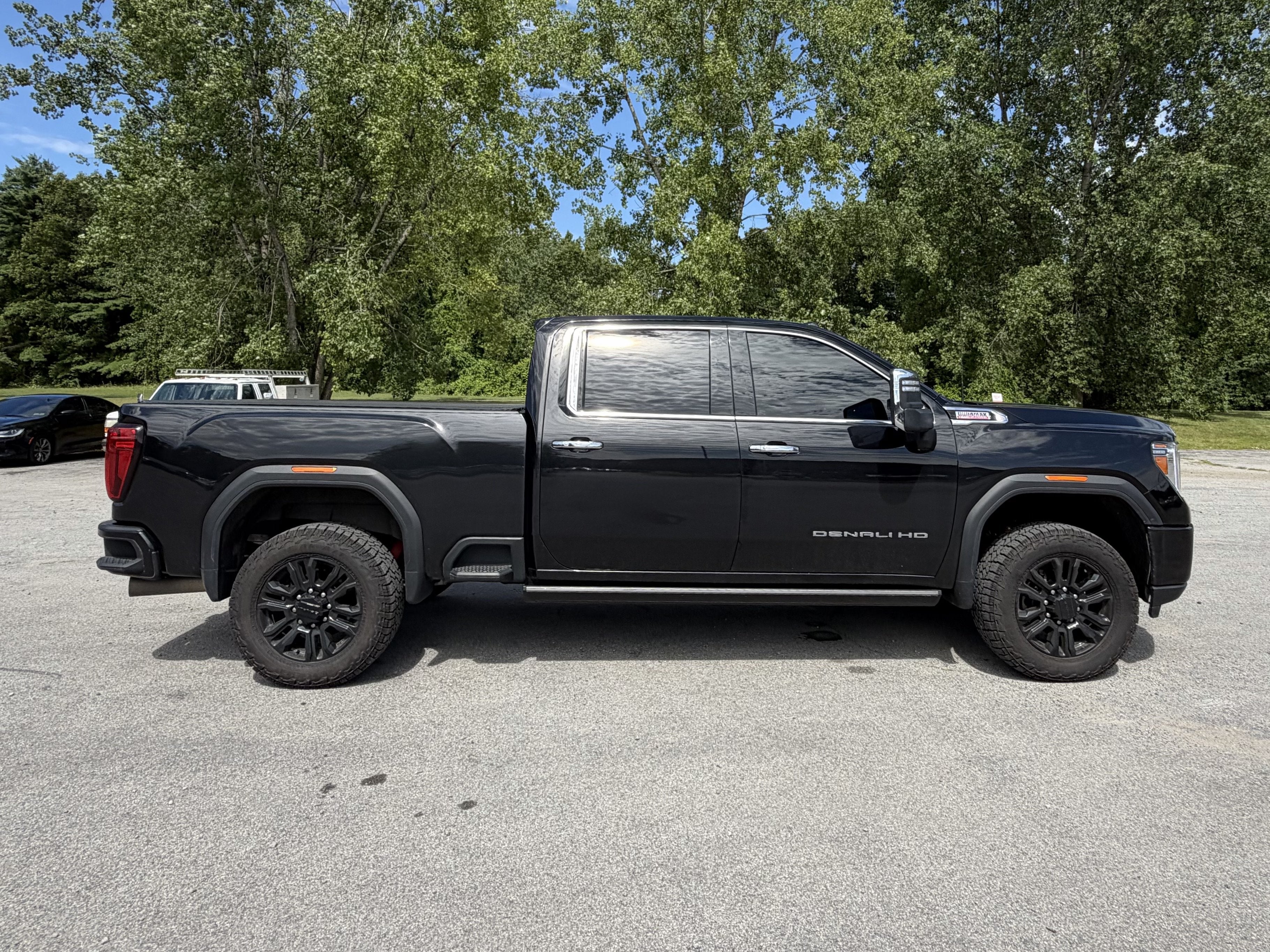 2023 GMC Sierra 2500HD Denali
