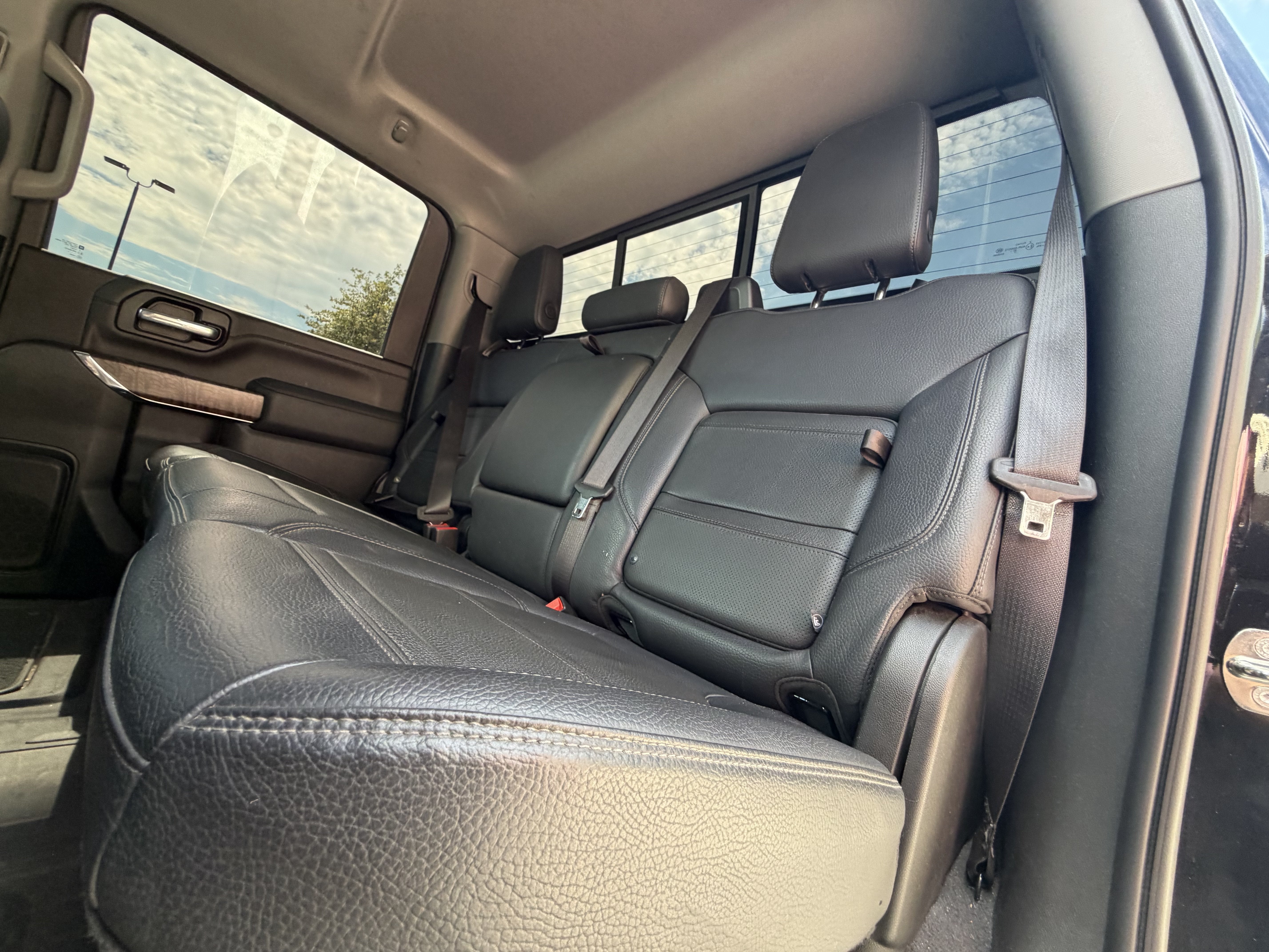2023 GMC Sierra 2500HD Denali